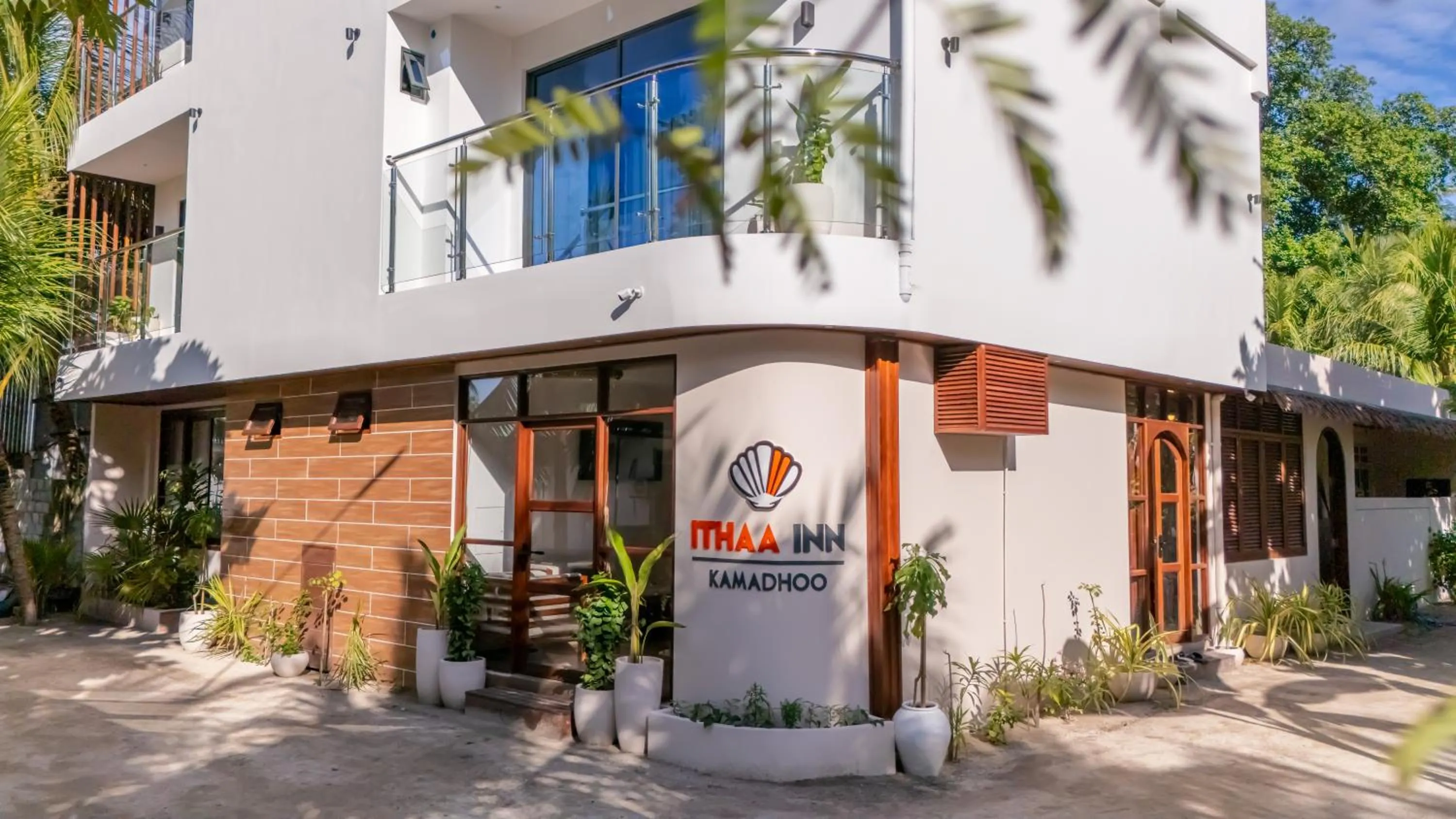 Property building in Ithaa Inn Kamadhoo