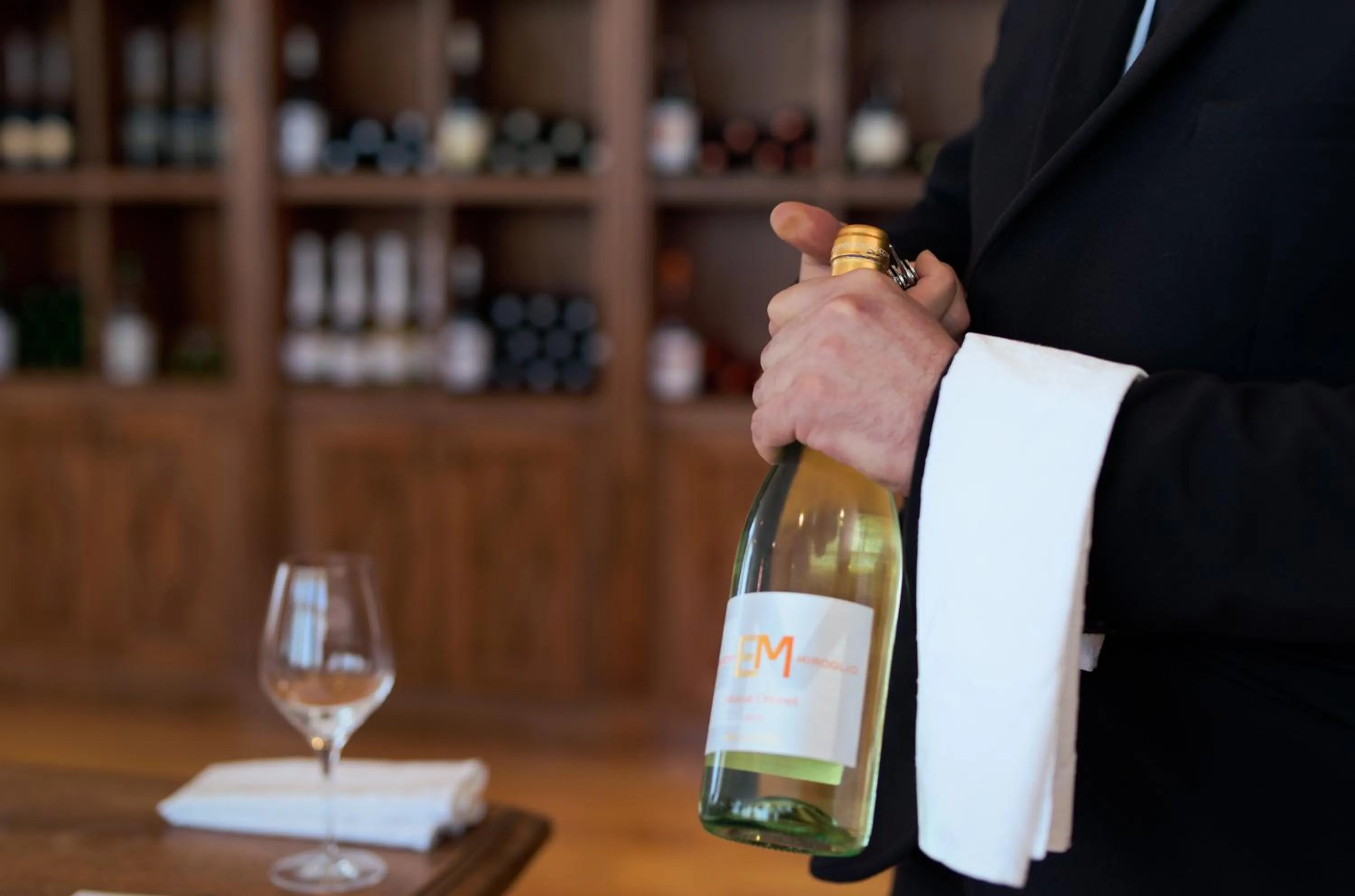 Restaurant/places to eat in Hotel Soli Invicto