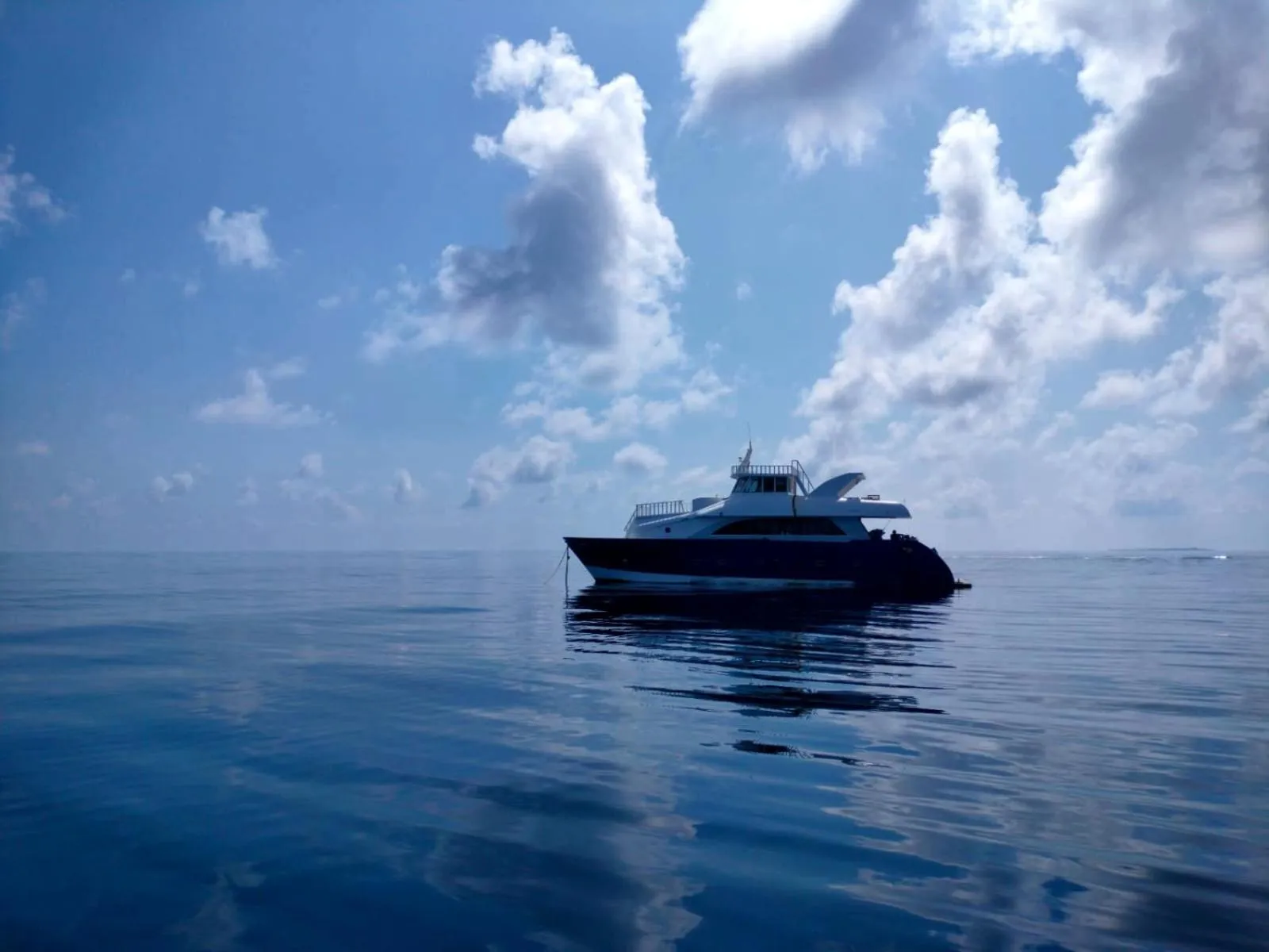 Karaoke in Holiday Haven Ukulhas