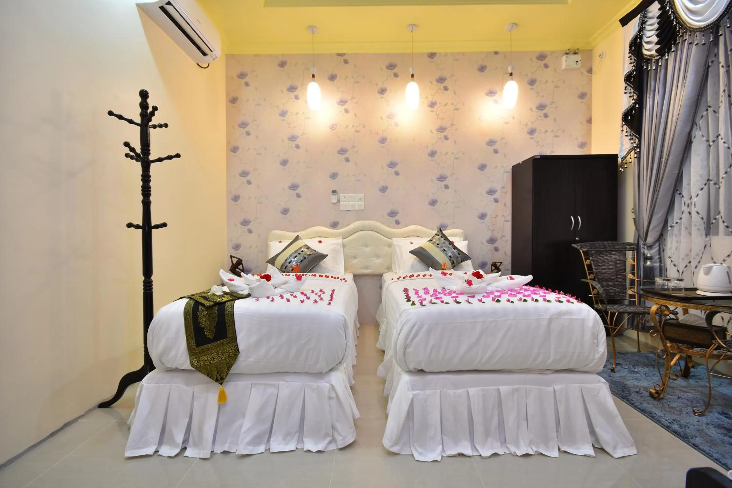 Bed in Holiday Haven Ukulhas