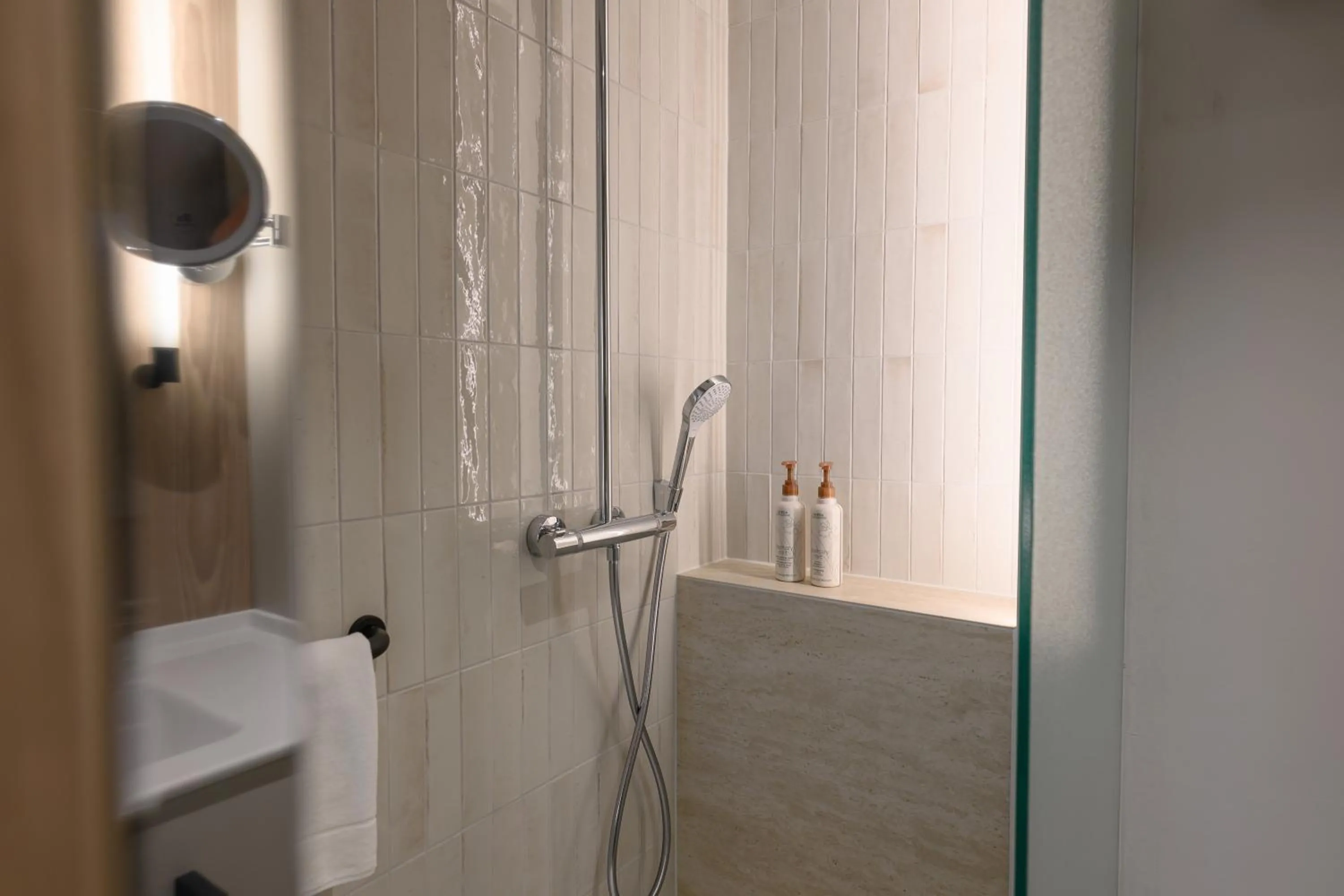 Shower in Stiemerheide - The Urban Hotel & Golf Retreat 4 Star Superior