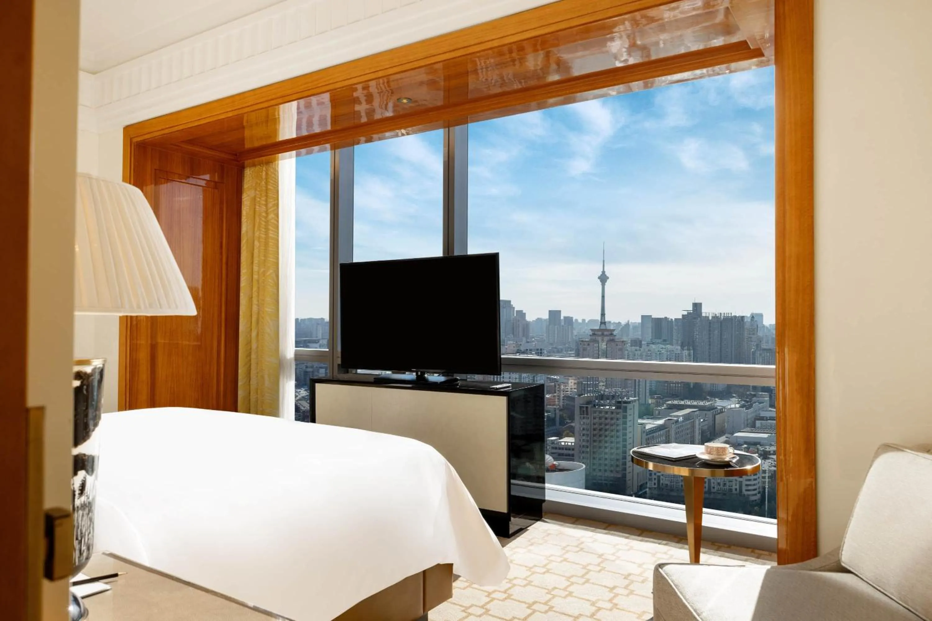 Bed in Four Seasons Hotel Tianjin