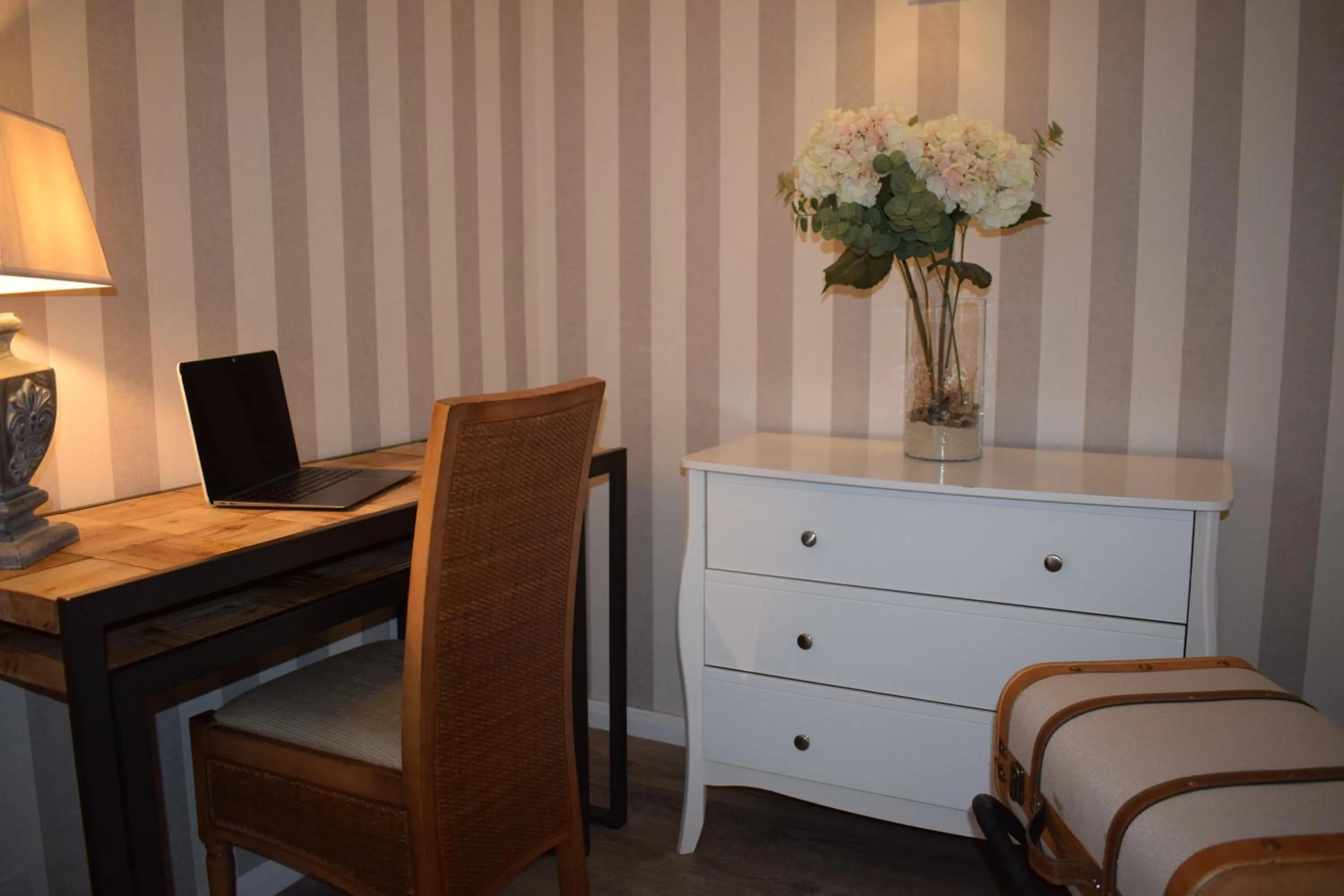 Seating area in Le Trophée Boutique Hôtel Spa- La Loggia Appart'hôtel