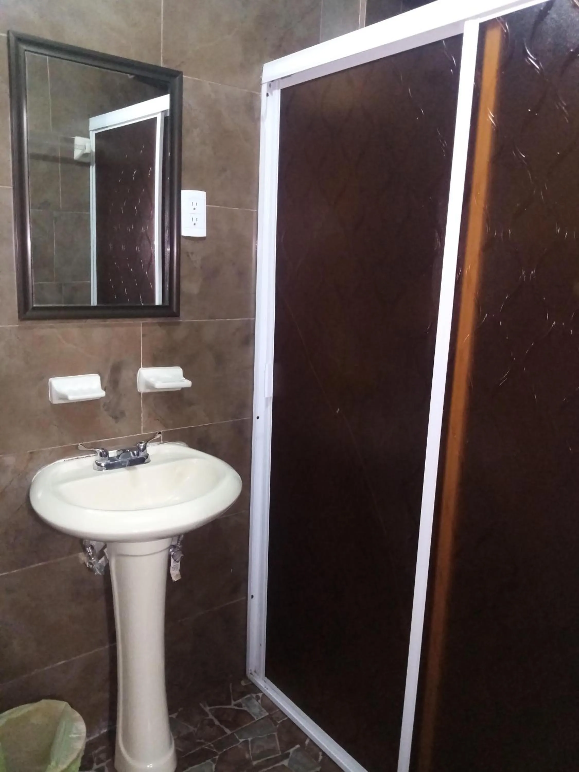 POSAD FAMILIAR EL PARAiSO