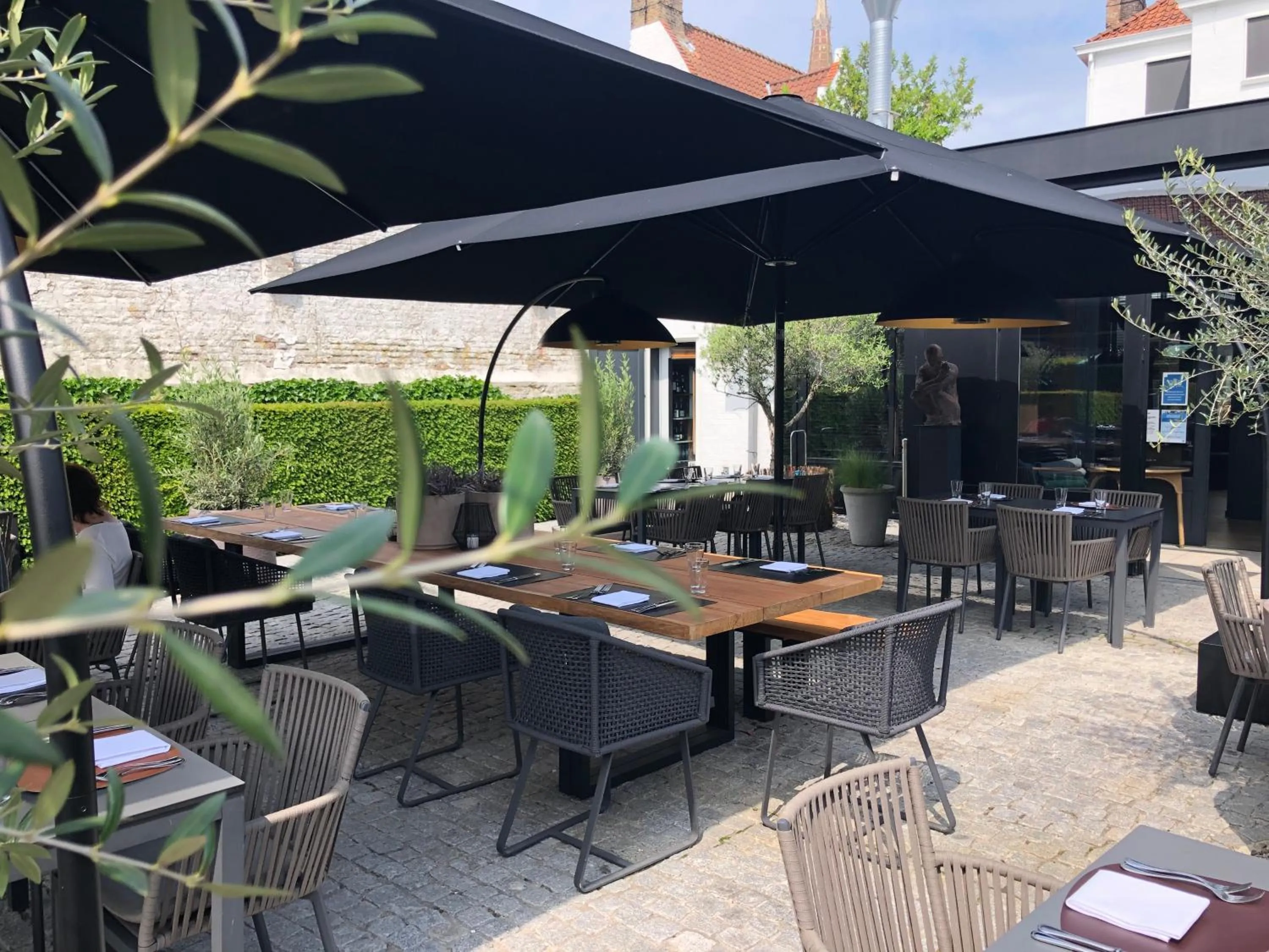 Restaurant/places to eat in Hotel Montanus