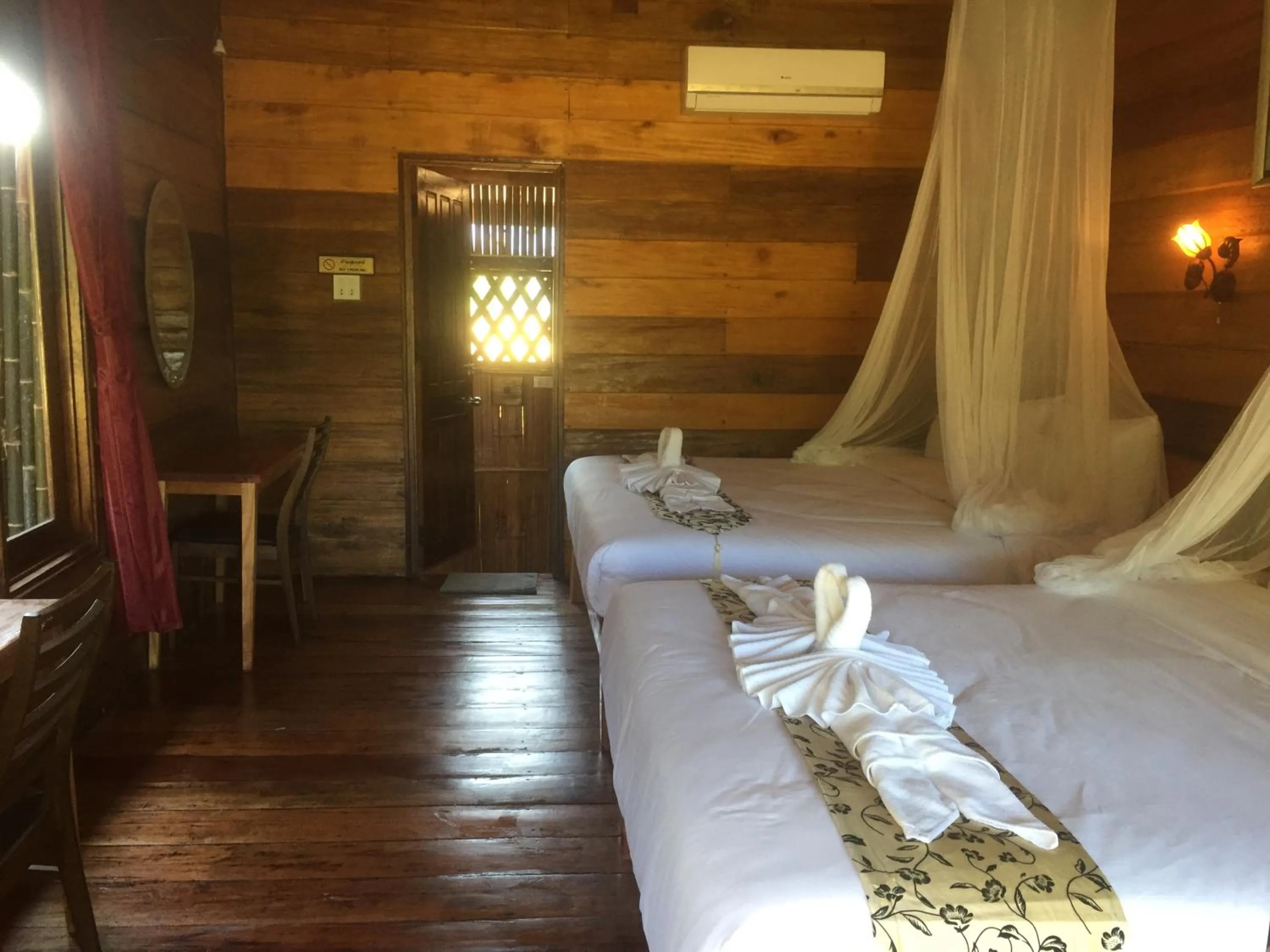 Bedroom, Bed in Phoxay Ngam Resort