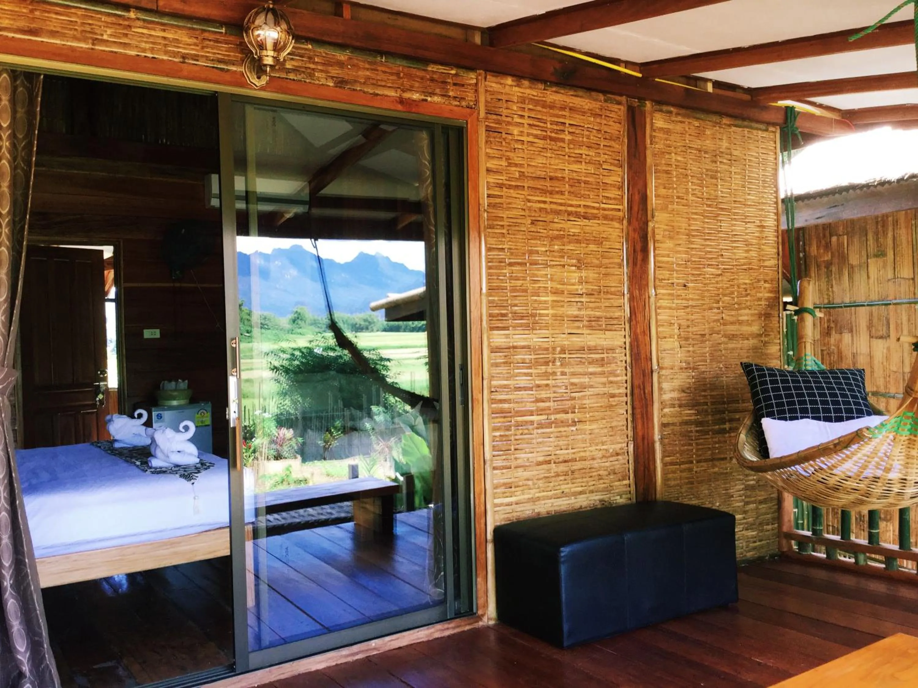 Balcony/Terrace, Bed in Phoxay Ngam Resort