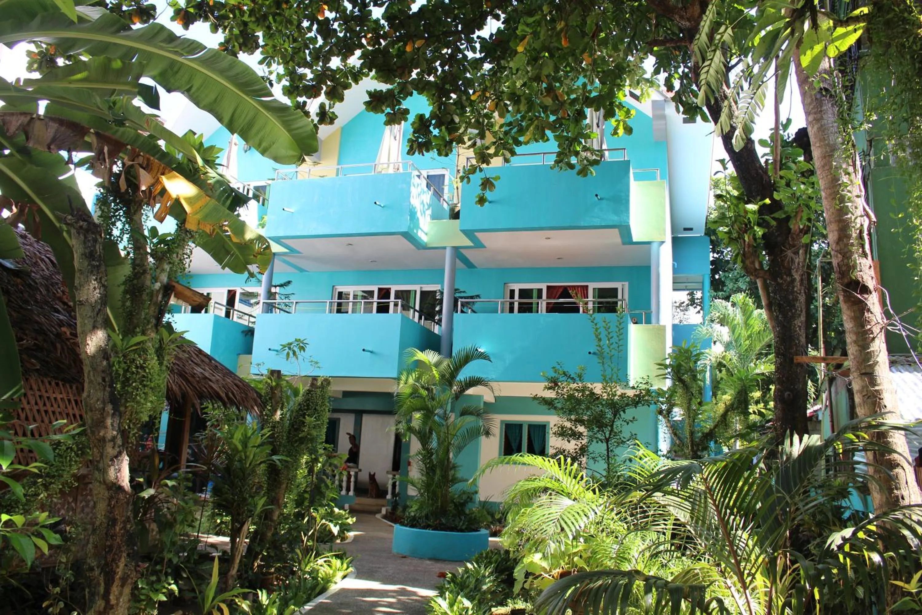 Property building in Sundown Resort & Austrian Pension House