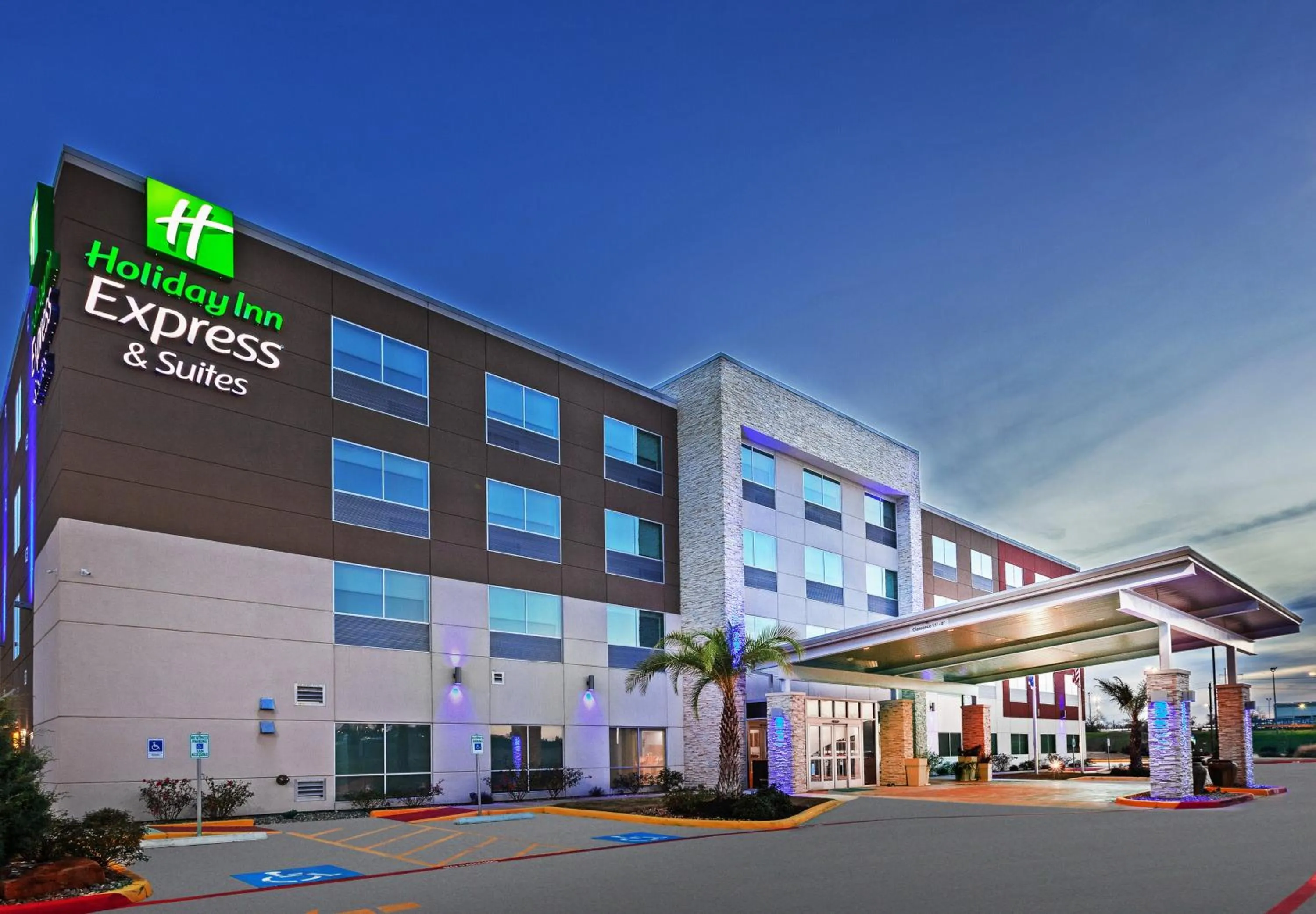 Property building in Holiday Inn Express & Suites - Brenham South by IHG