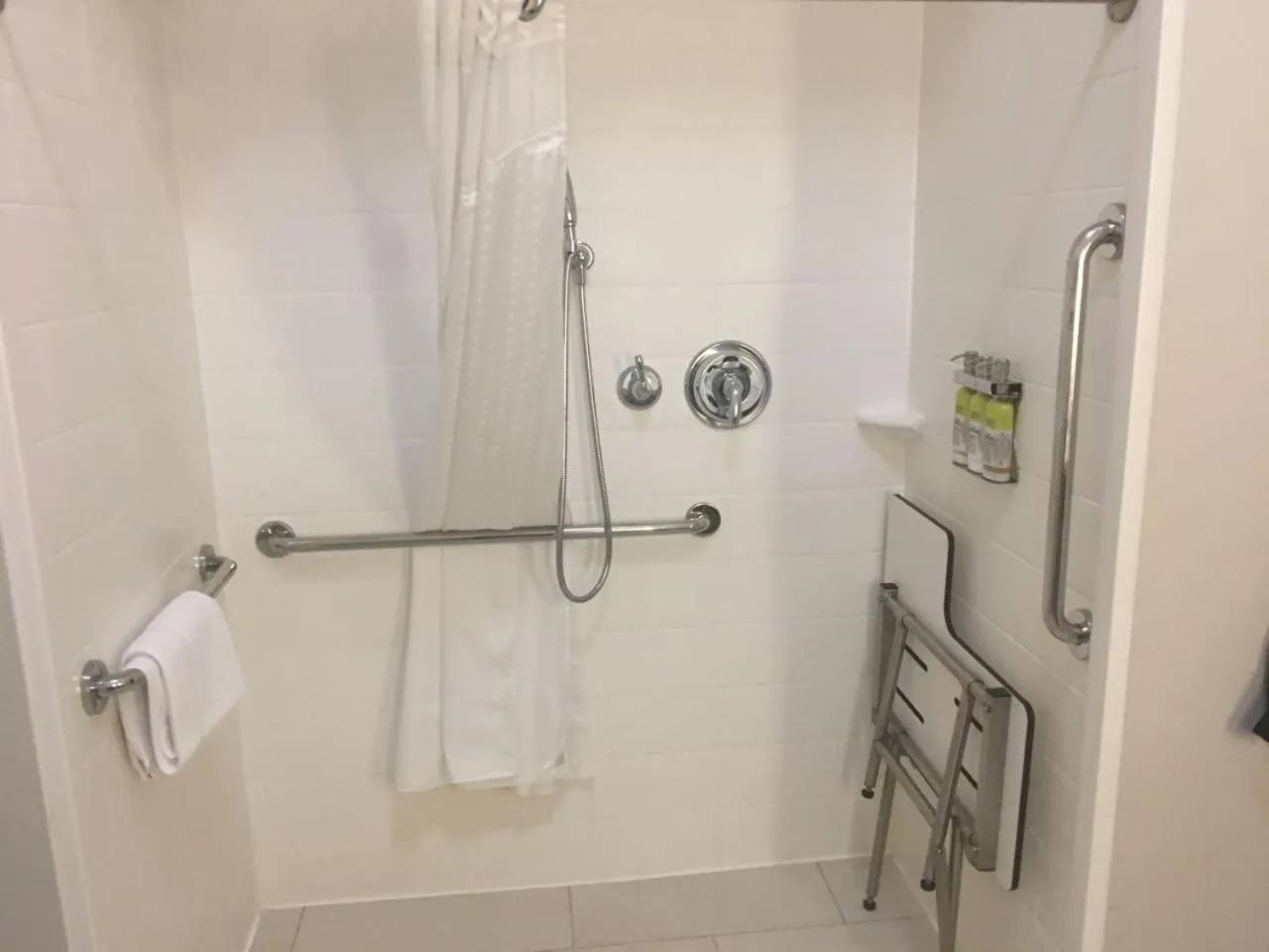 Bathroom in Holiday Inn Express & Suites - Brenham South by IHG