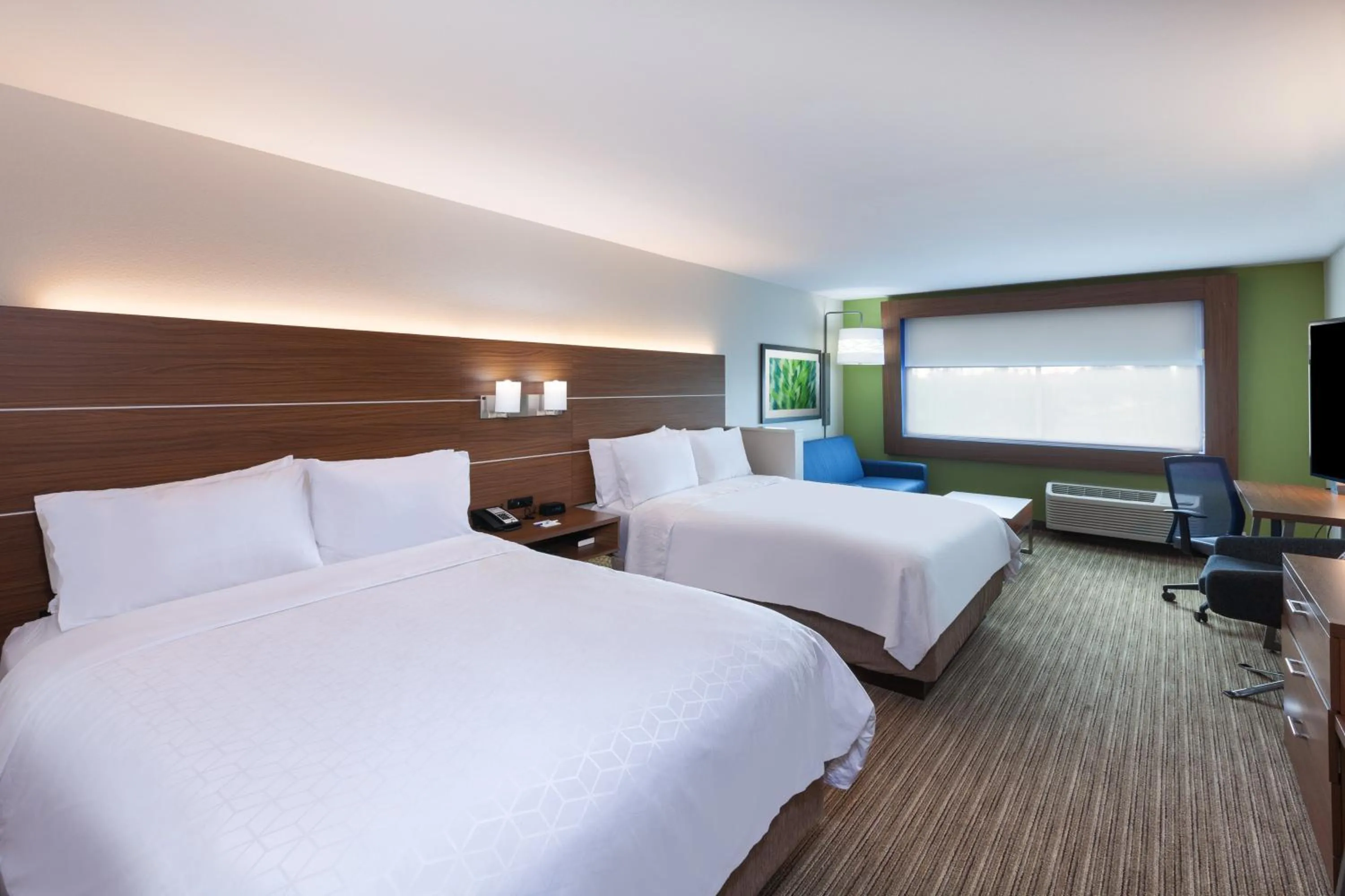 Photo of the whole room, Bed in Holiday Inn Express & Suites - Brenham South by IHG