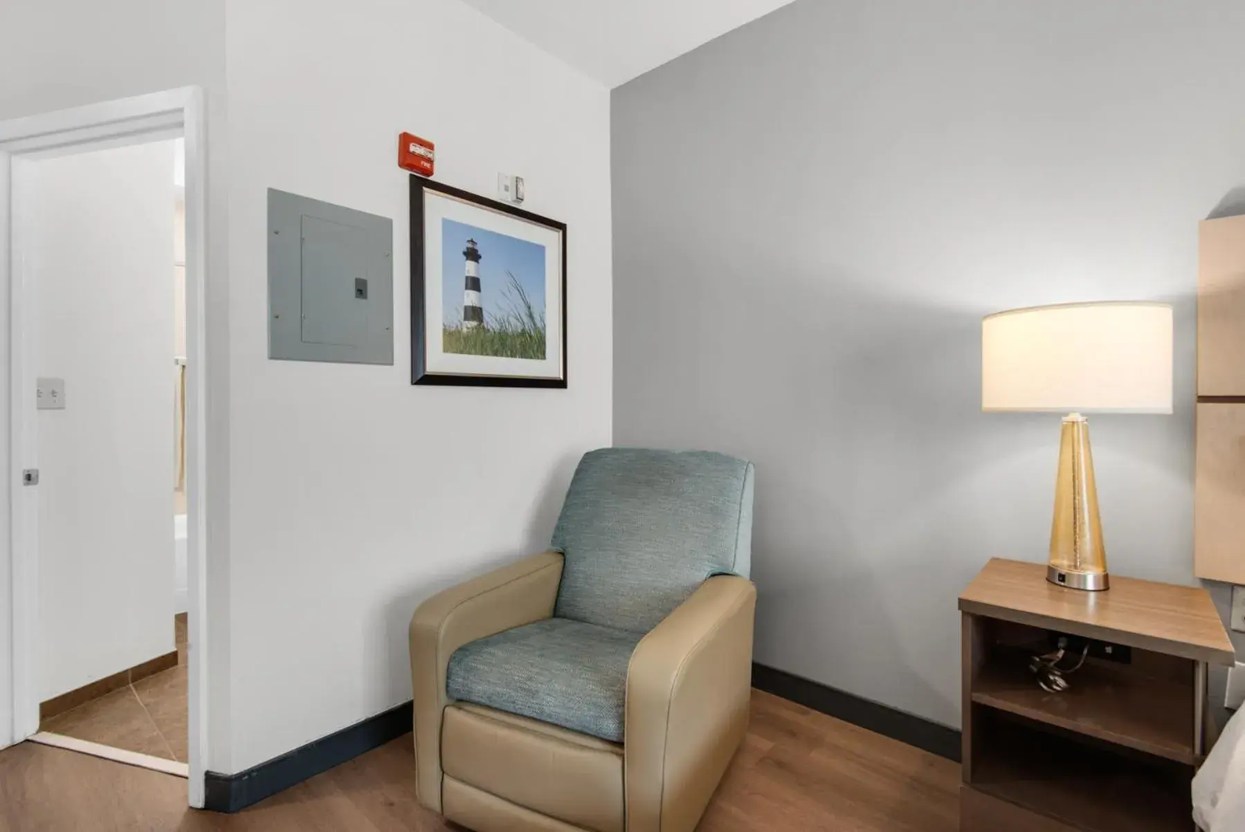 Queen Studio Suite - Communication Accessible in Candlewood Suites - Pensacola - University Area by IHG Queen Studio Suite - Communication Accessible in Candlewood Suites - Pensacola - University Area by IHG