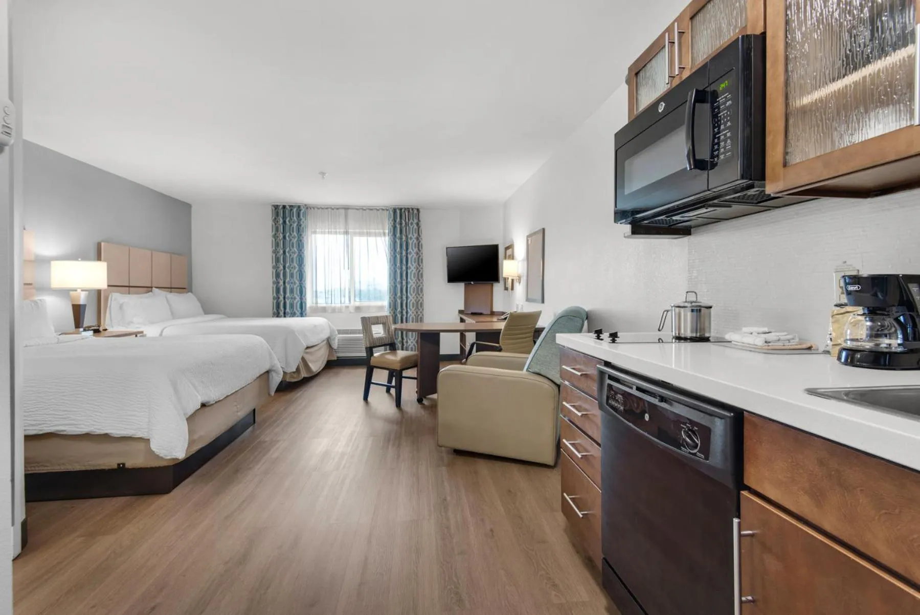 Bed in Candlewood Suites - Pensacola - University Area by IHG