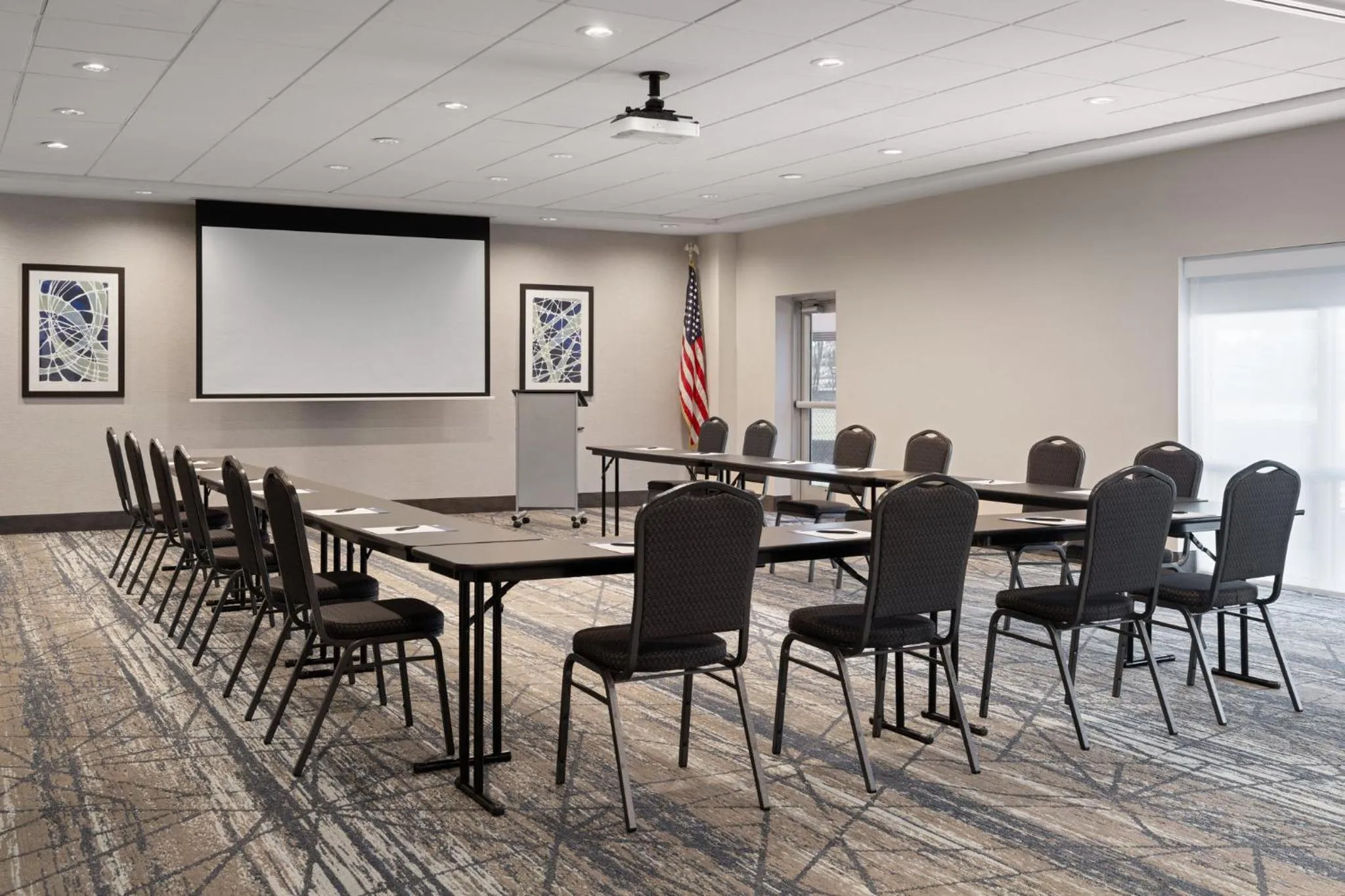 Meeting/conference room in Holiday Inn Express & Suites - Tampa East - Ybor City by IHG
