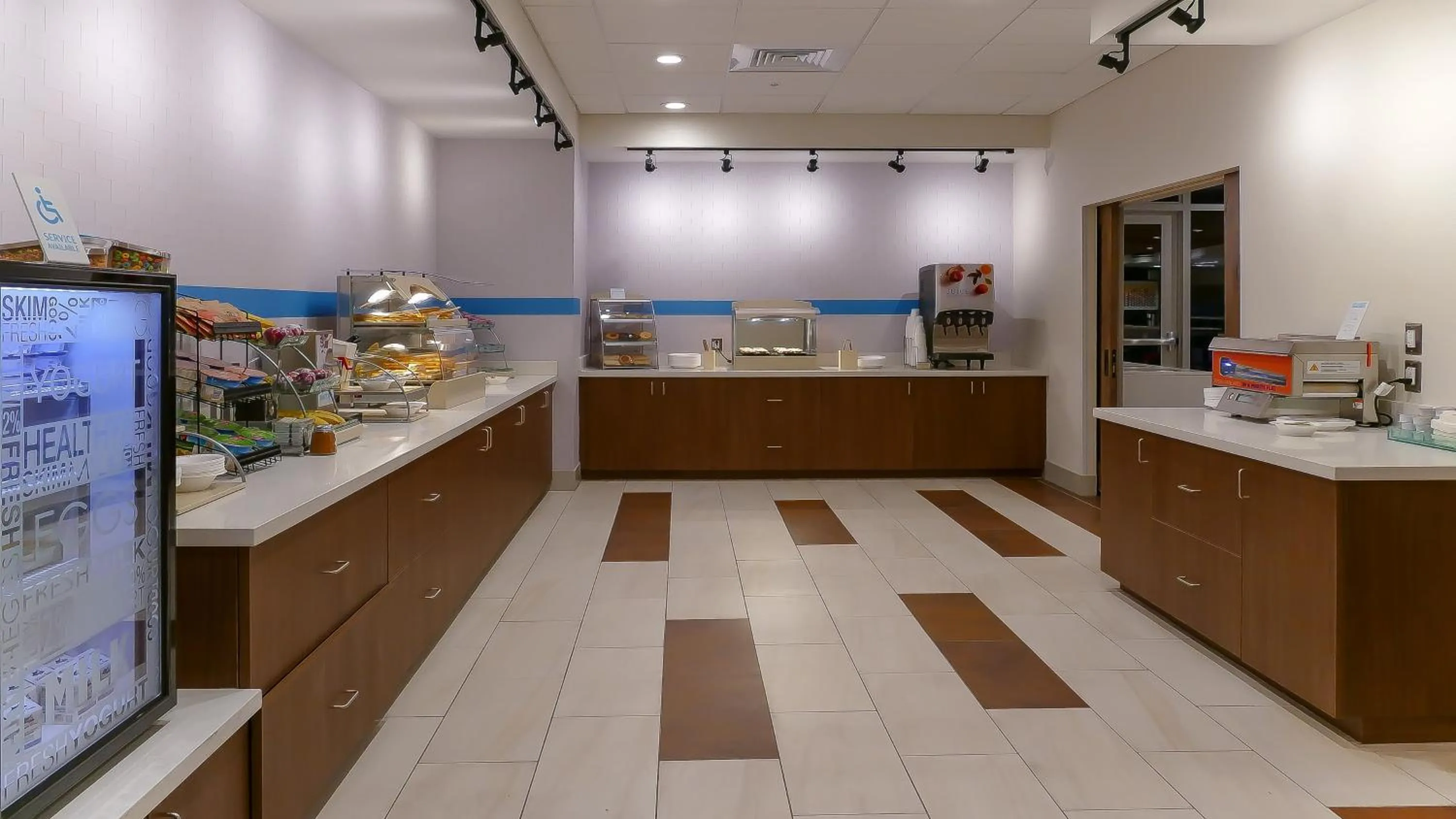 Breakfast in Holiday Inn Express & Suites - Tampa East - Ybor City by IHG