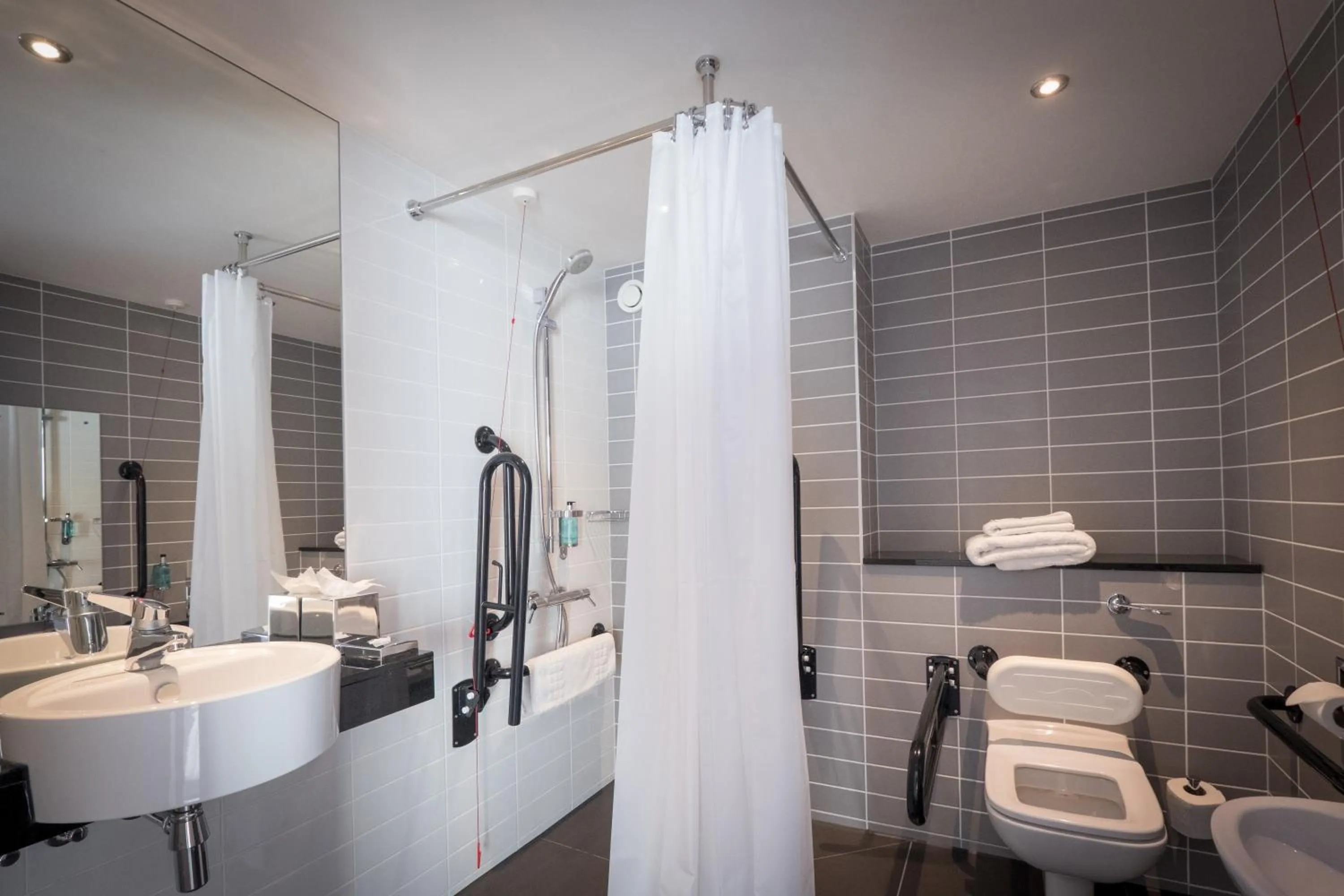 Bathroom in Holiday Inn Express - Stockport by IHG