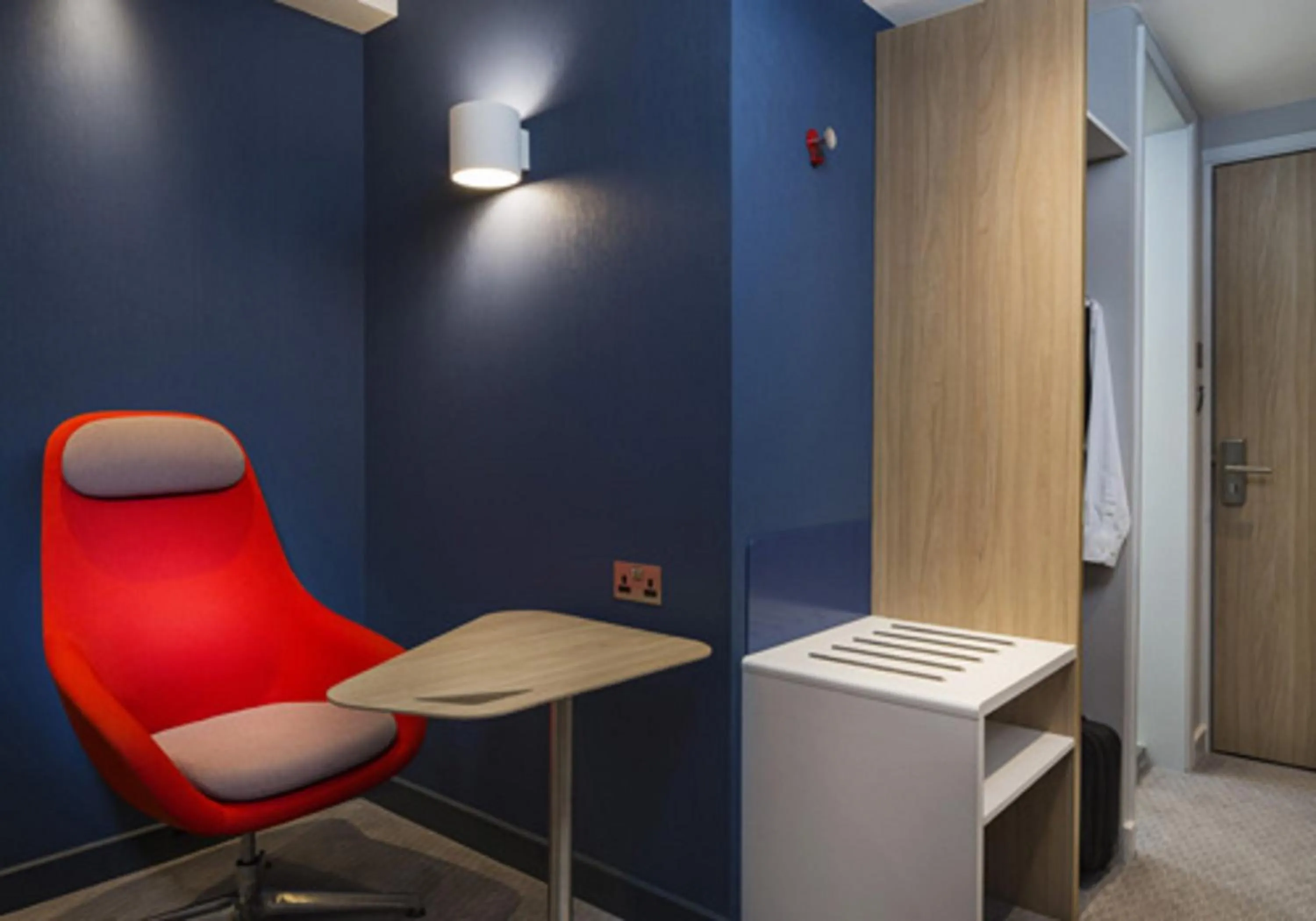 Bedroom in Holiday Inn Express - Stockport by IHG