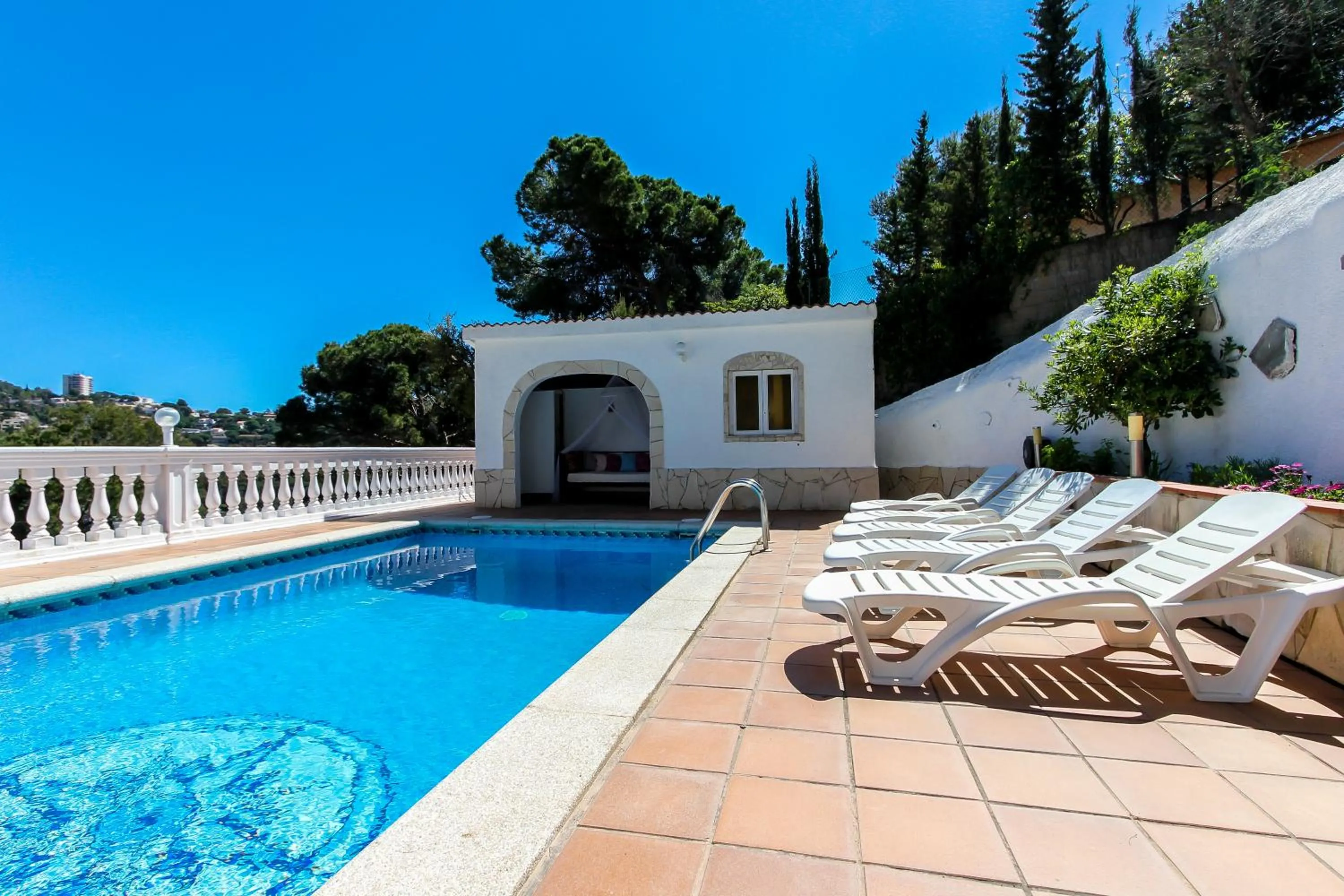 Swimming pool in Villa Natalia C101