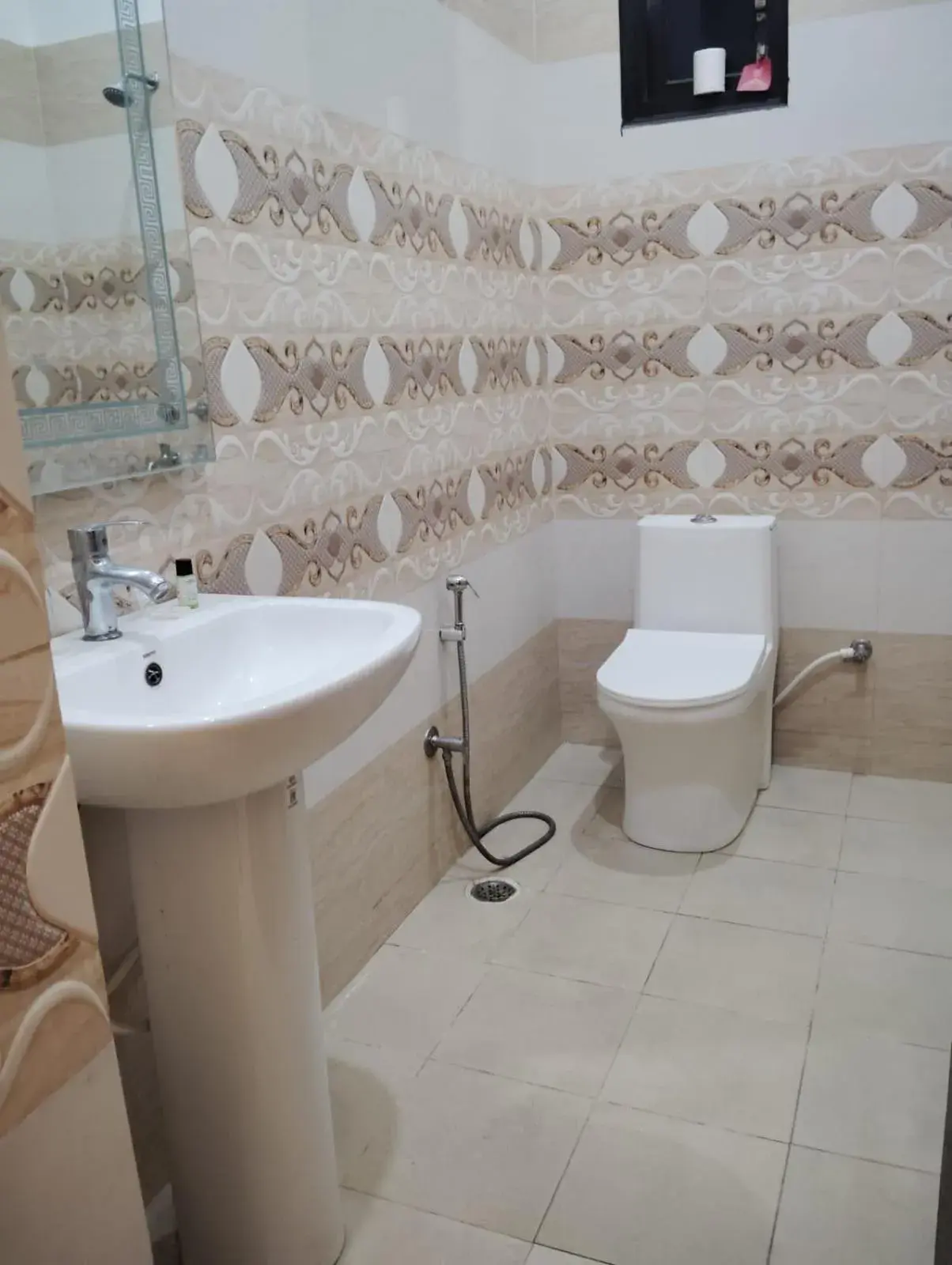 Deluxe Double Room in Taraji Resort Deluxe Double Room in Taraji Resort