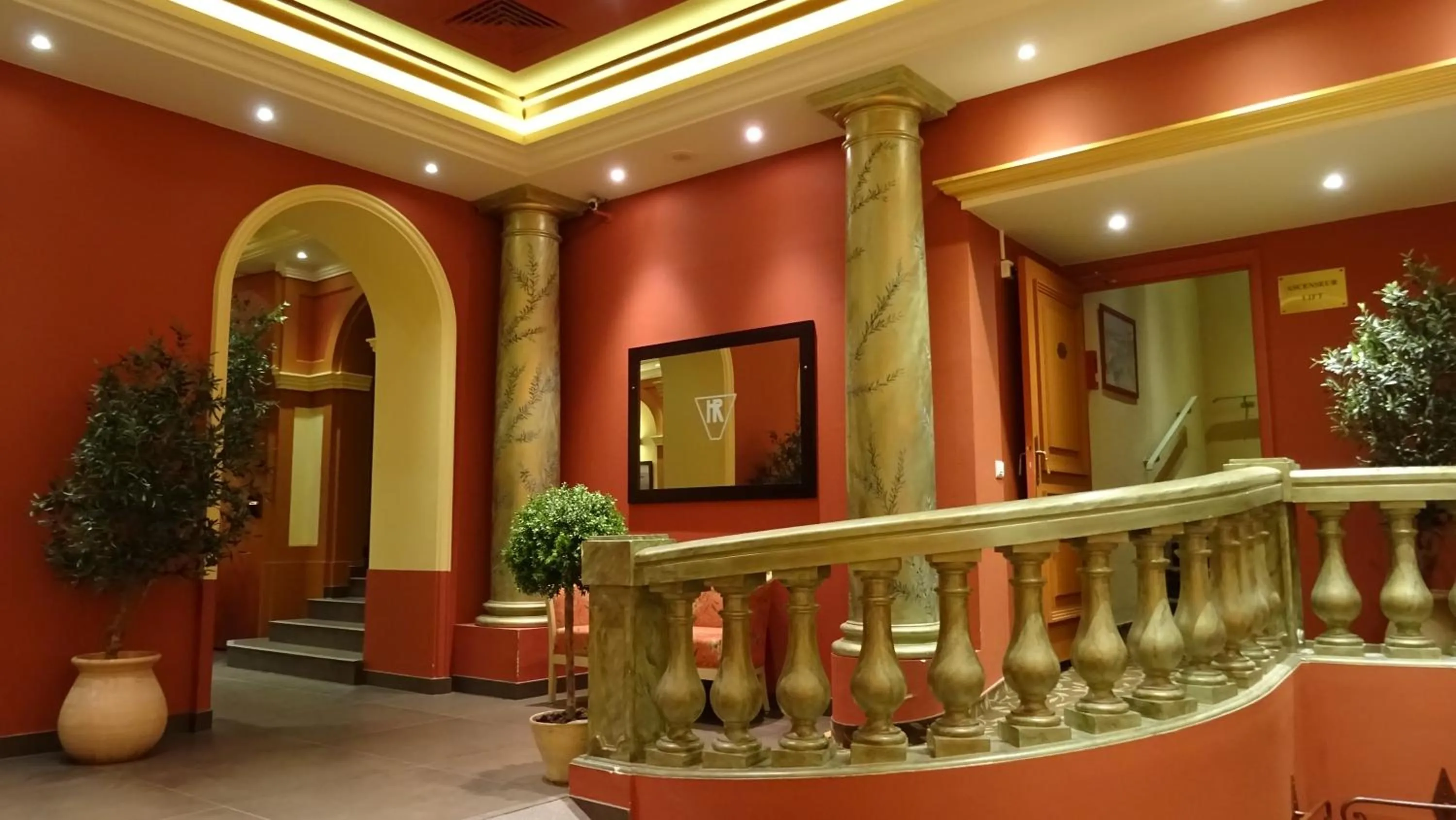 Lobby or reception in Residence Share Inn