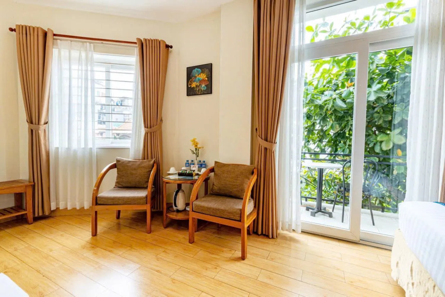 Photo of the whole room in Blue Diamond Airport Hotel