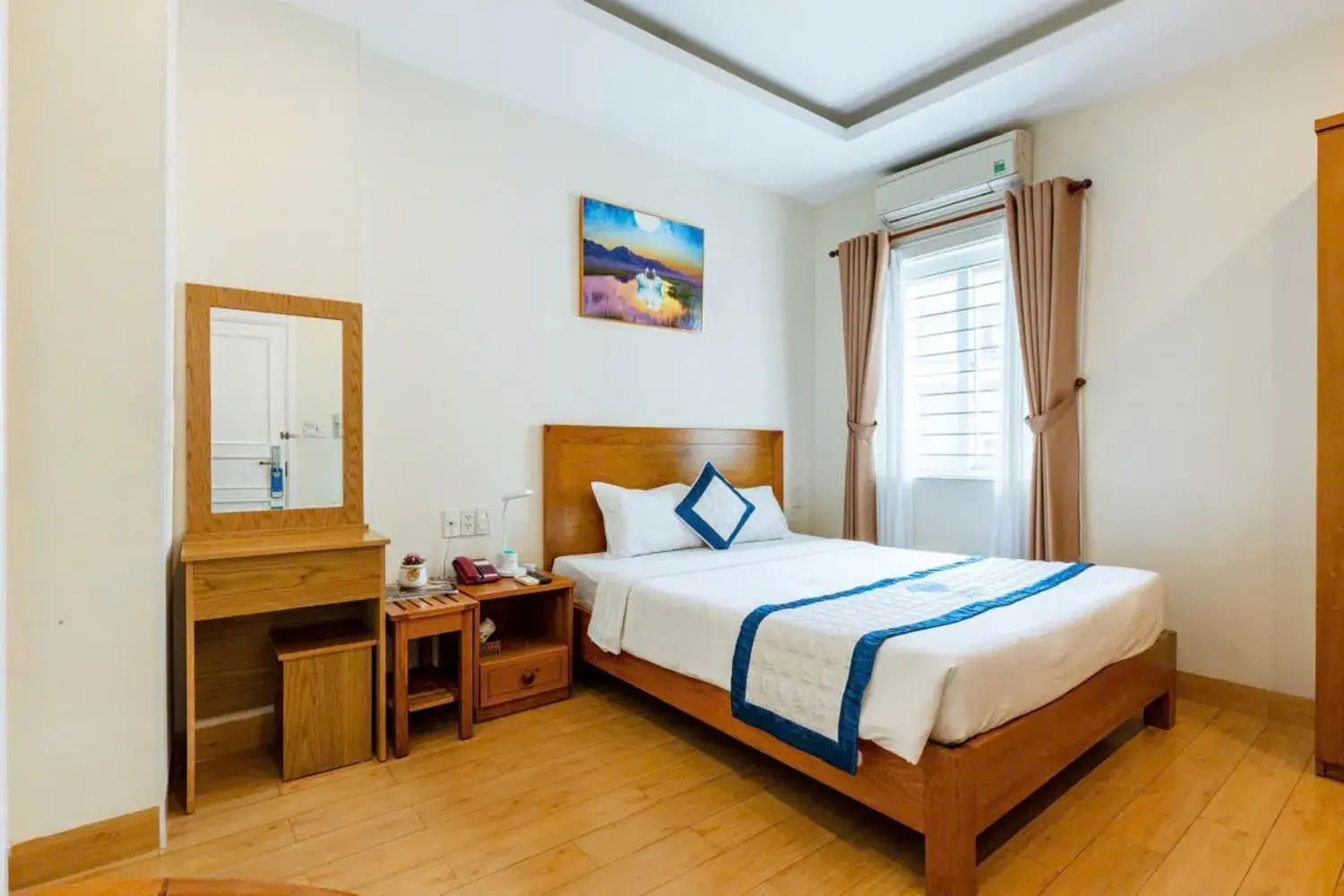 Superior Double Room in Blue Diamond Airport Hotel Superior Double Room in Blue Diamond Airport Hotel