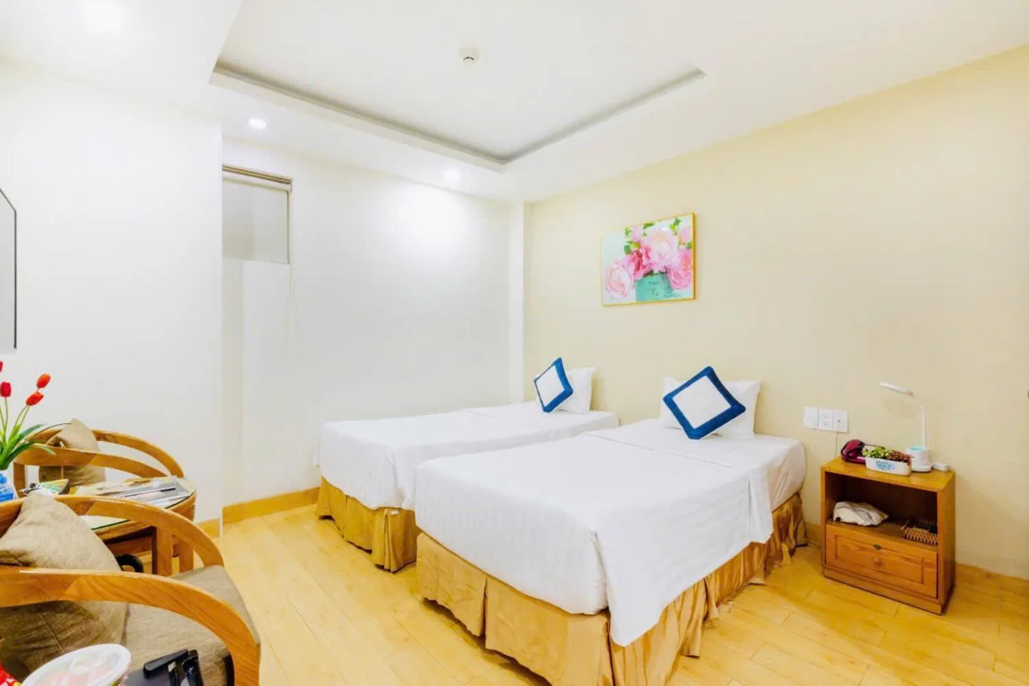 Bedroom, Bed in Blue Diamond Airport Hotel