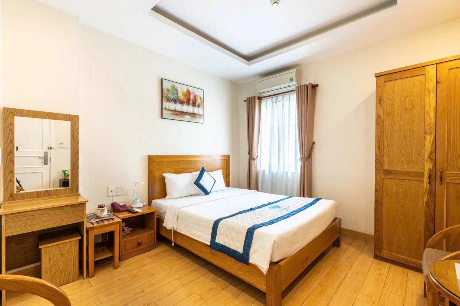 Bed in Blue Diamond Airport Hotel