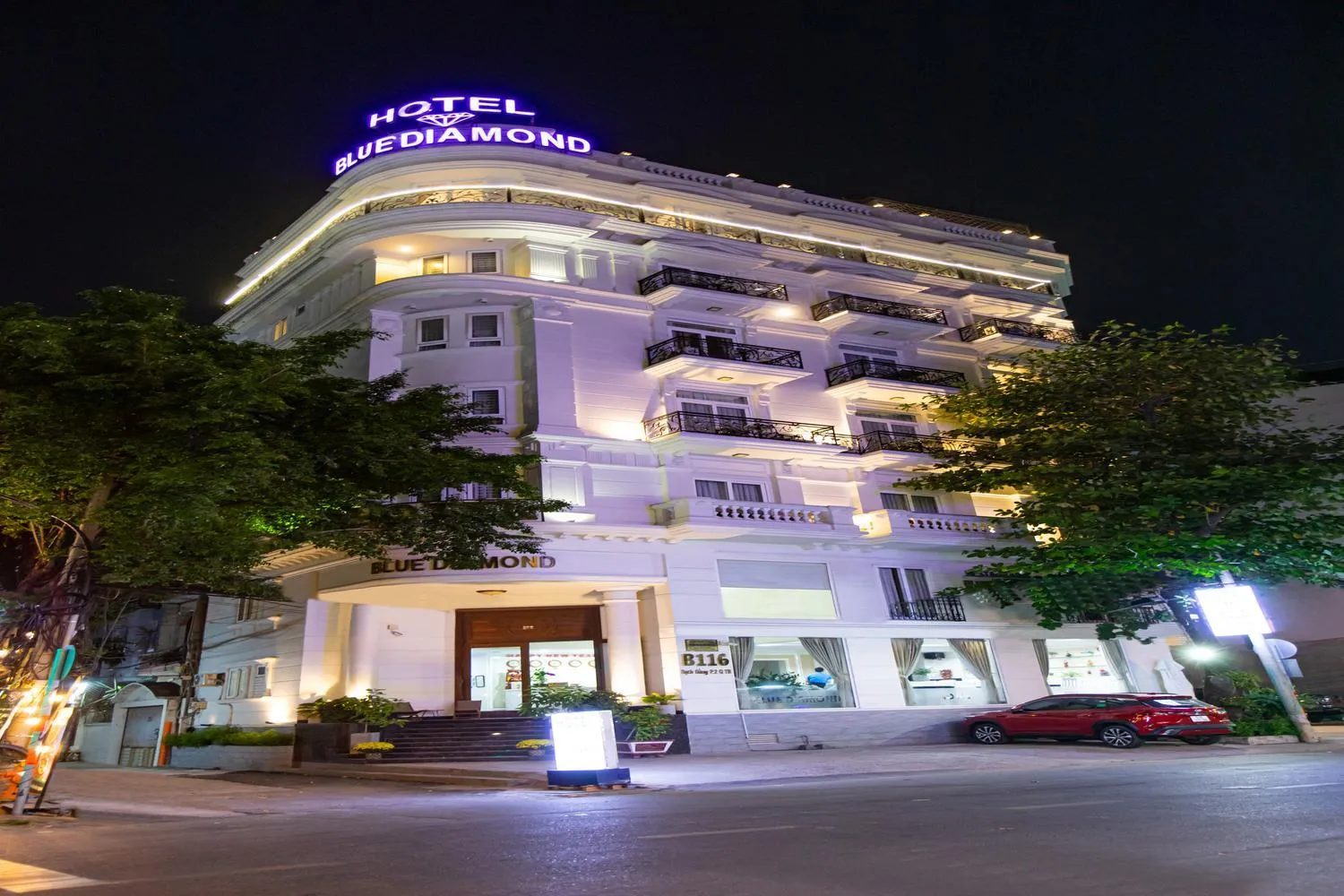 Property building in Blue Diamond Airport Hotel