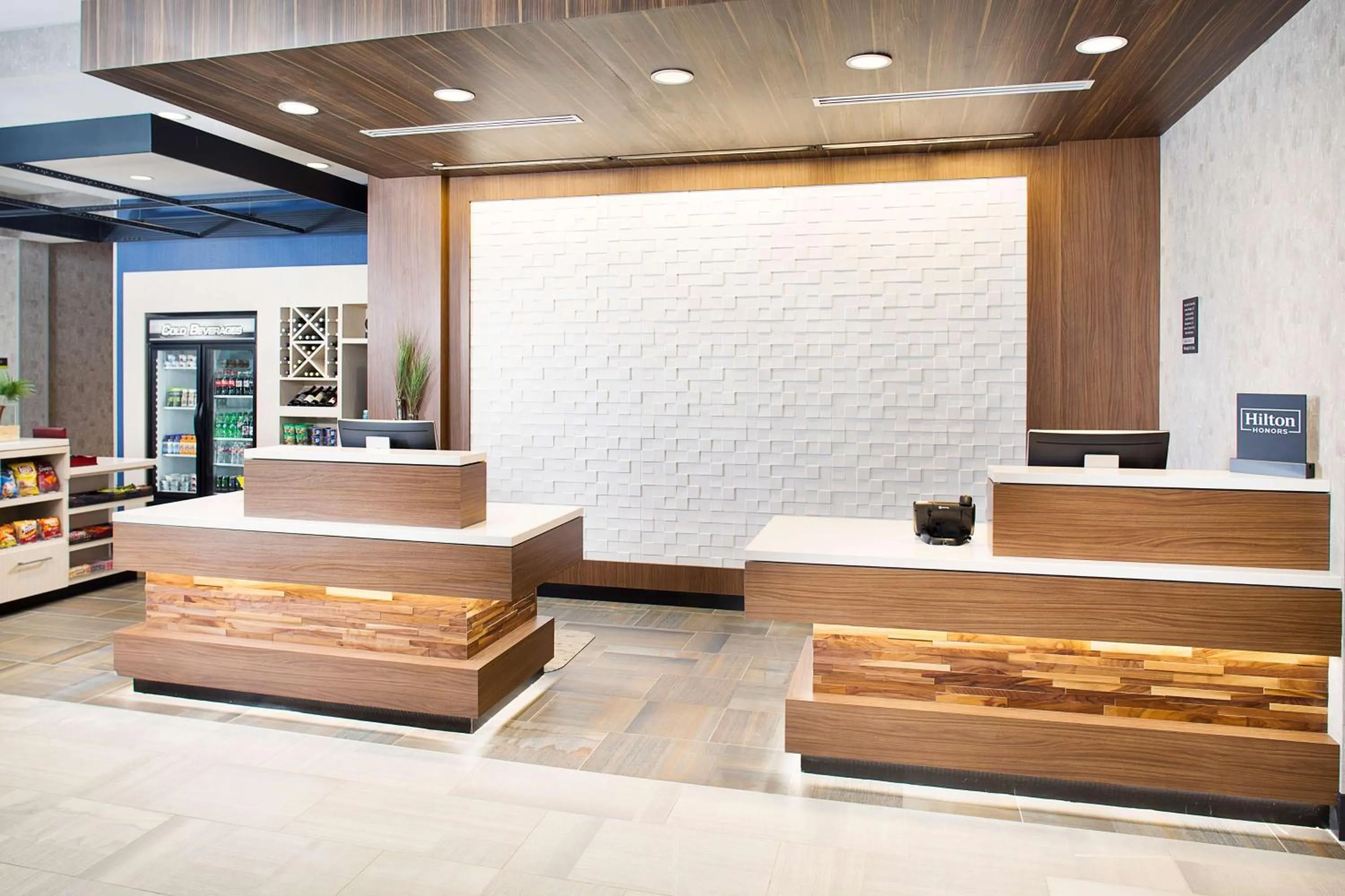 Property building in Hilton Garden Inn Dallas/Arlington South