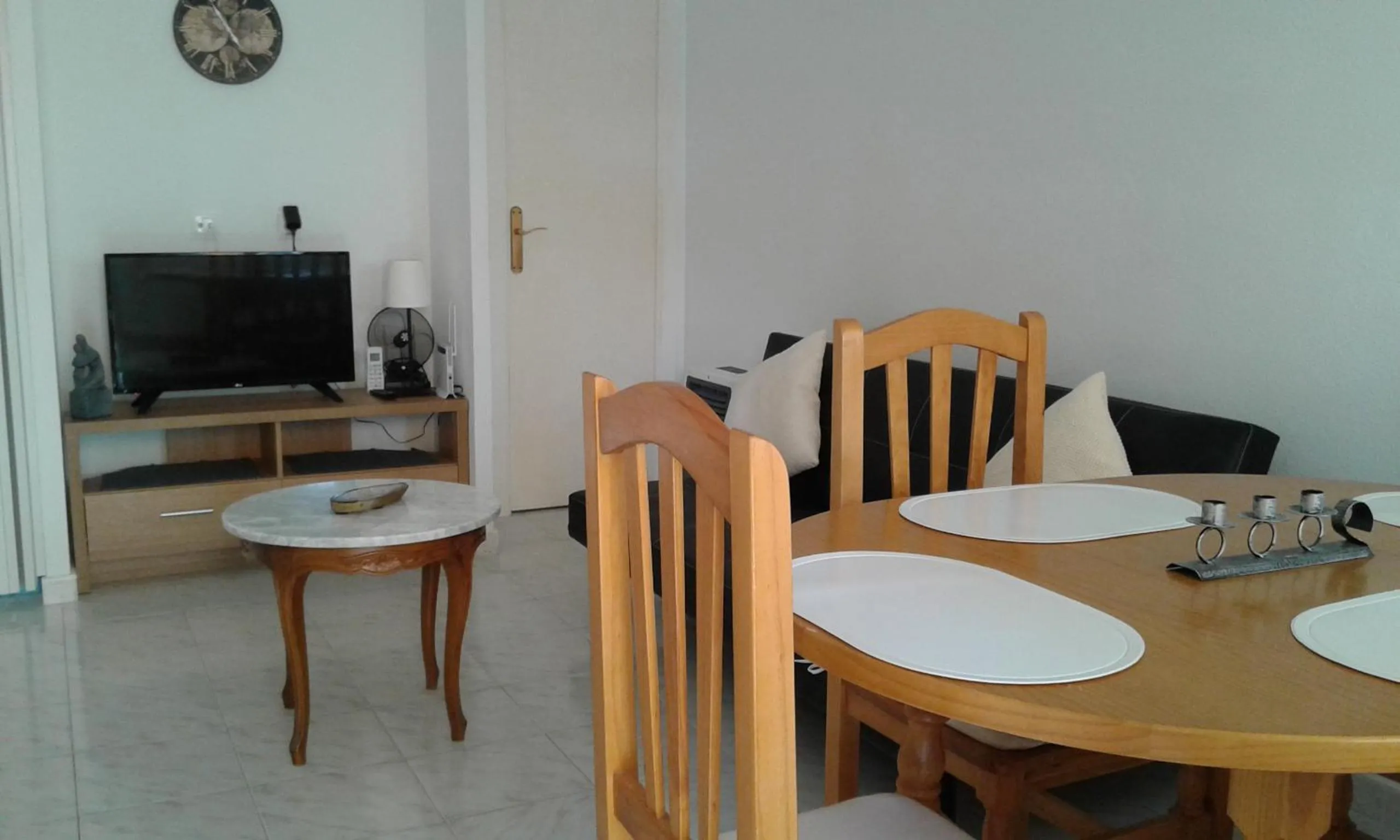 Communal lounge/ TV room in Apartement à La Mata