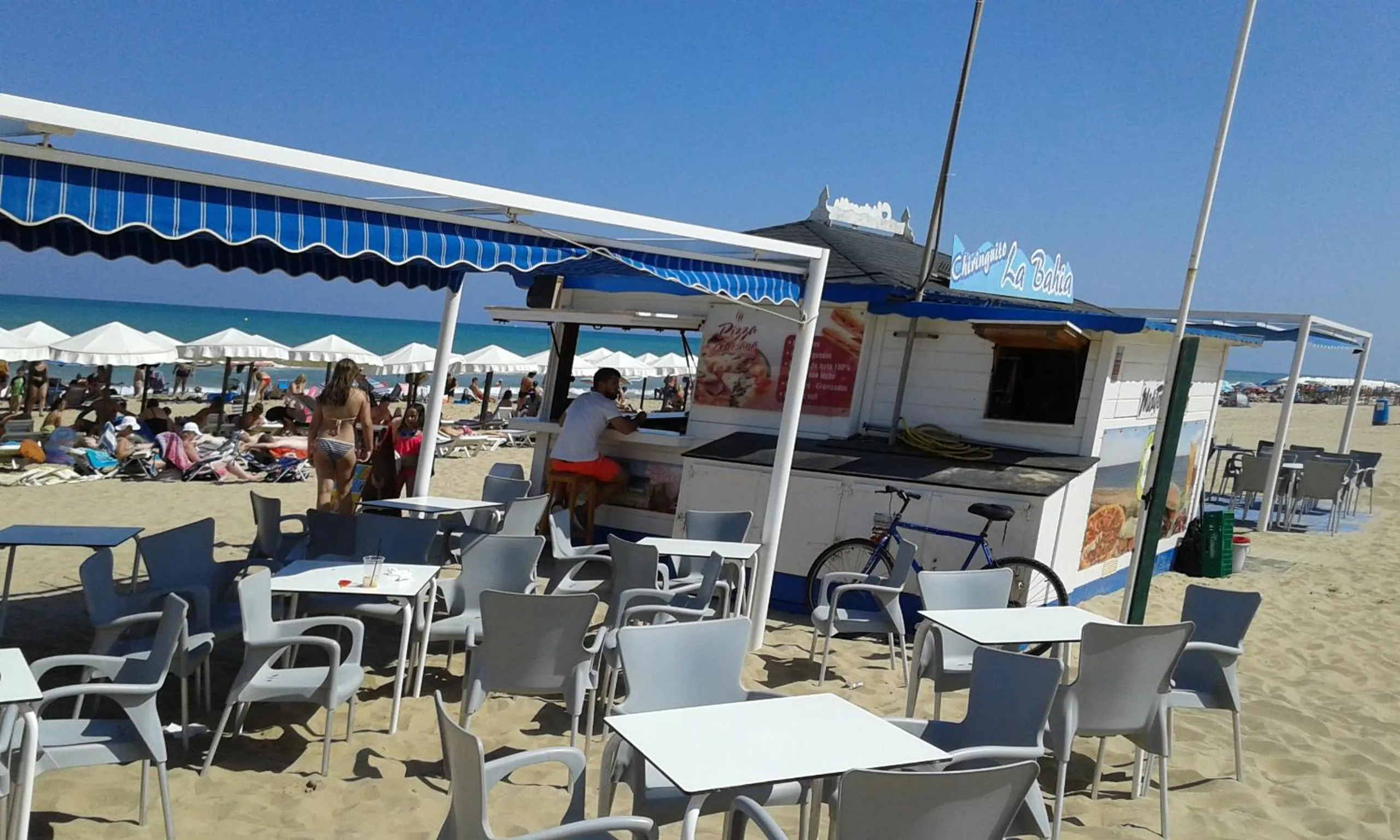 Beach in Apartement à La Mata