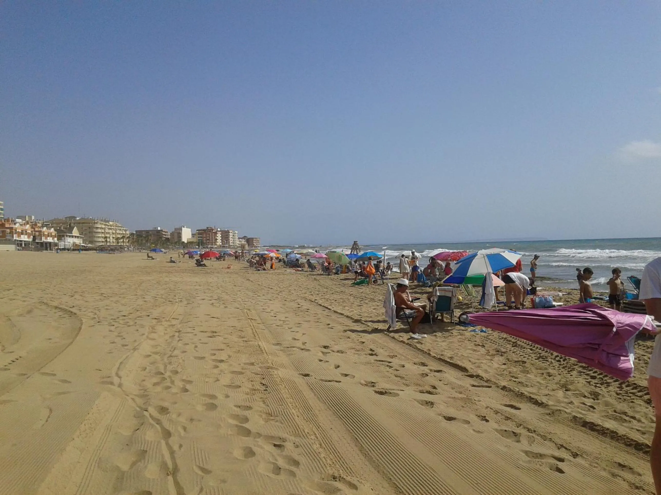 Beach in Apartement à La Mata