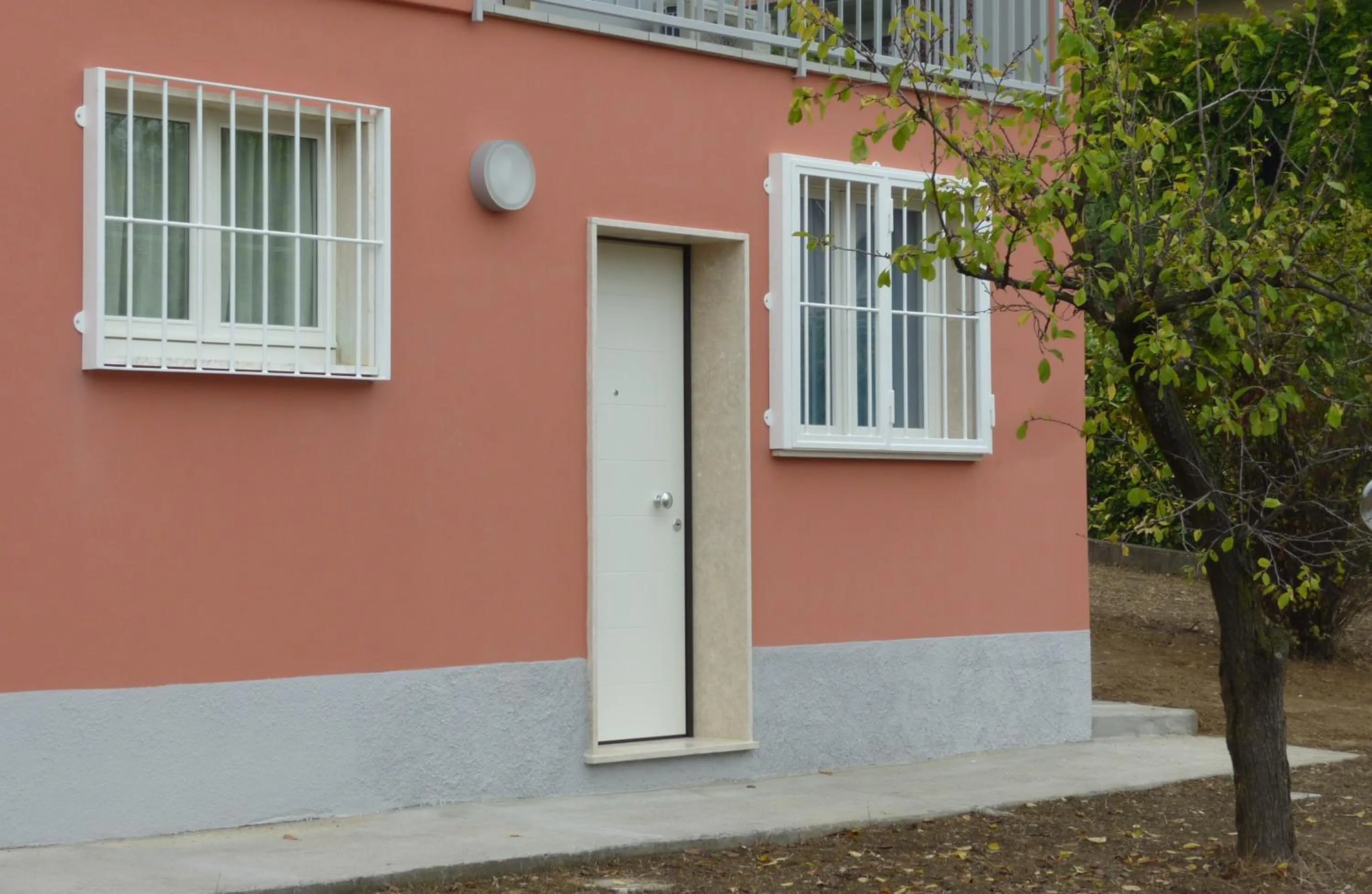 Facade/entrance in La Casa Dei Nonni