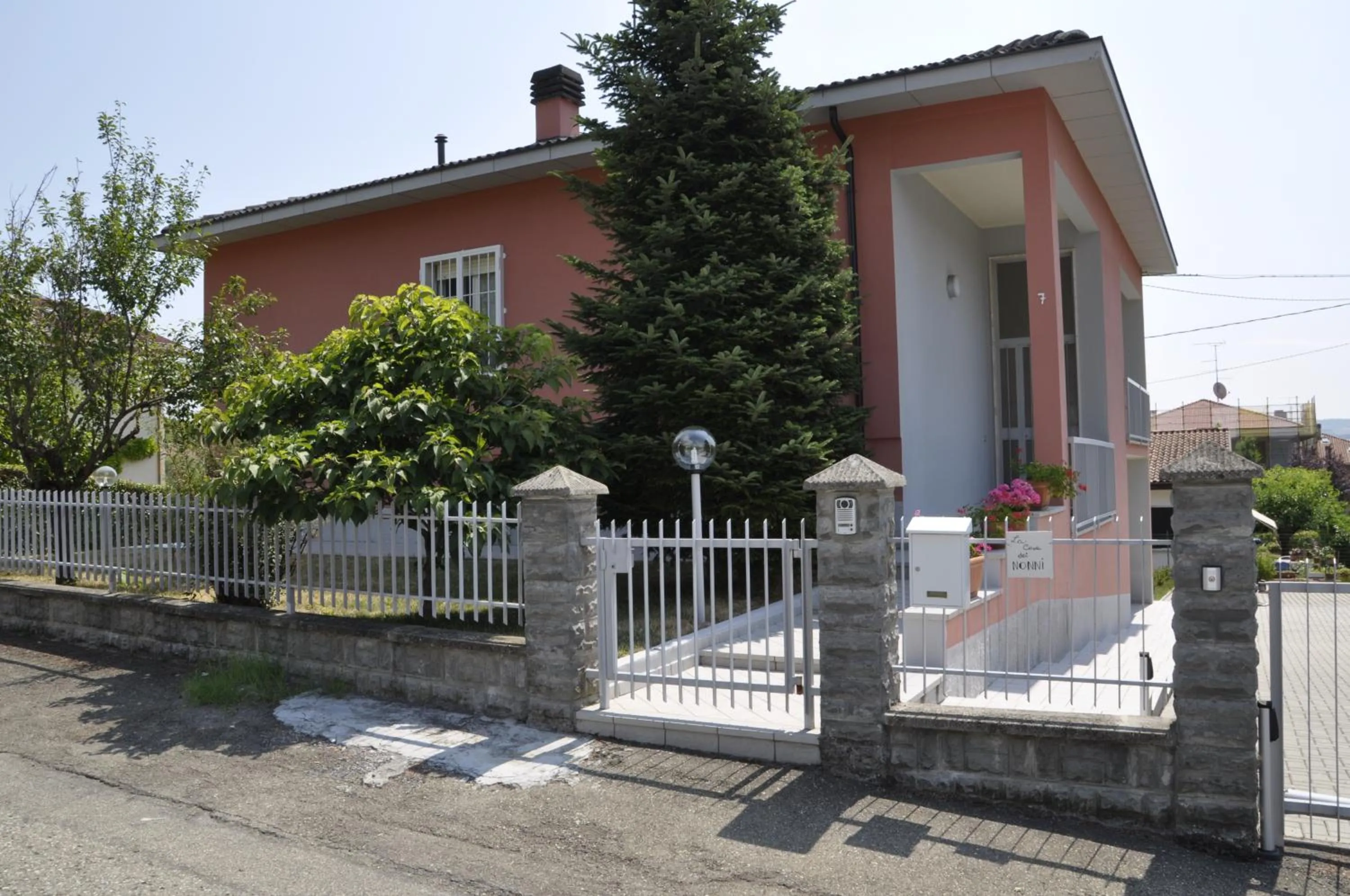 Property building in La Casa Dei Nonni