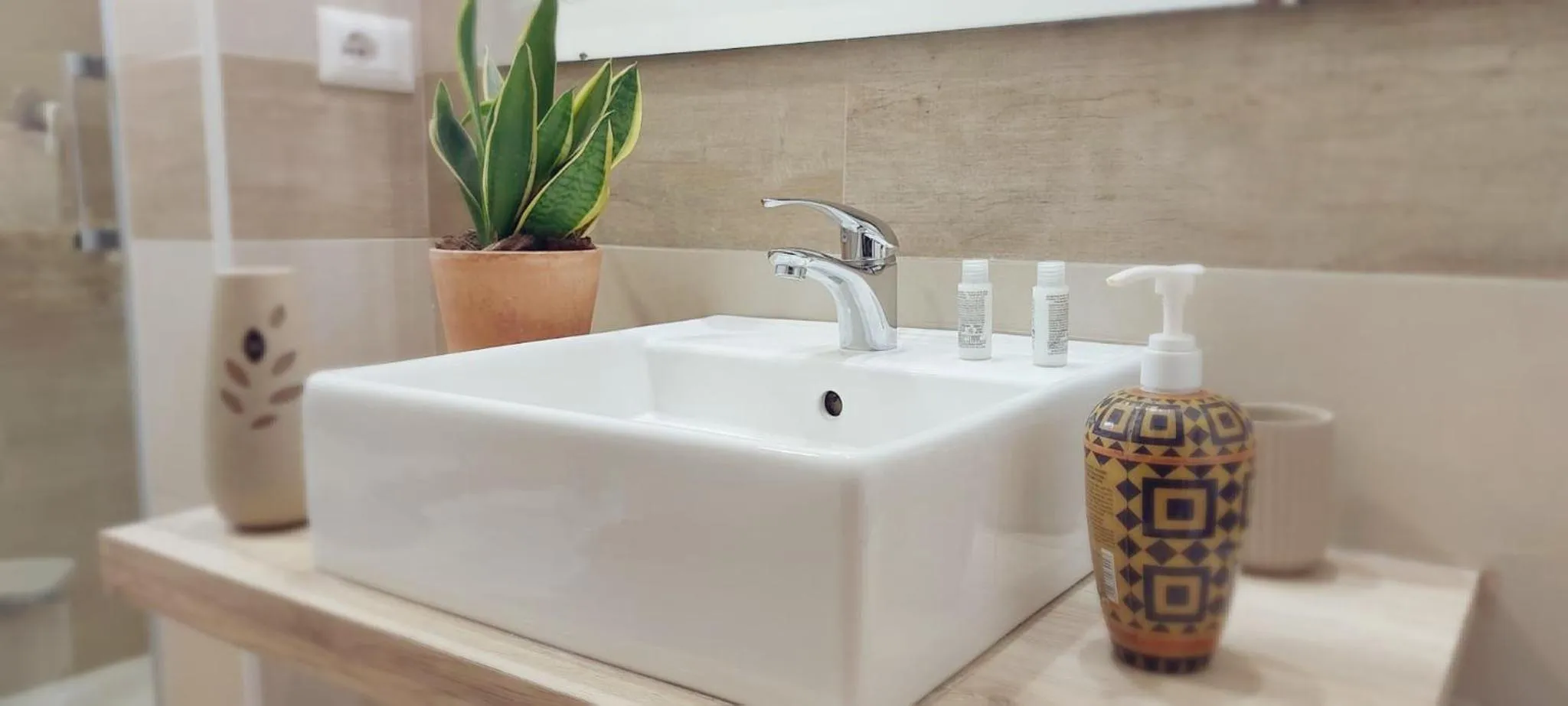 Bathroom in B&B Maison Blanche