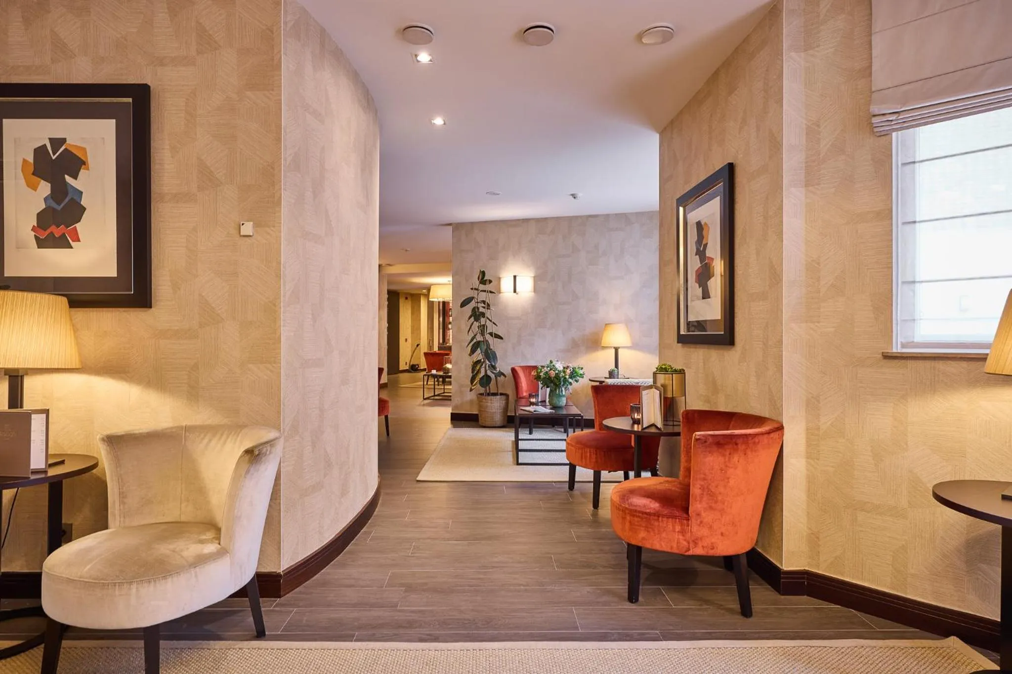 Lounge or bar in Hotel Aragon