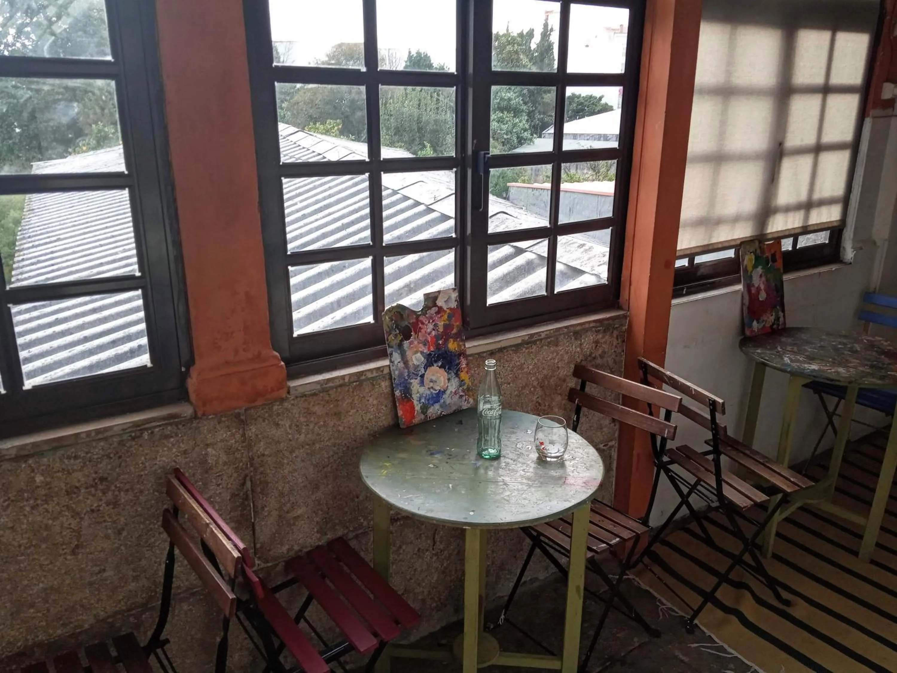 Food and drinks in Family Adams House Hostel