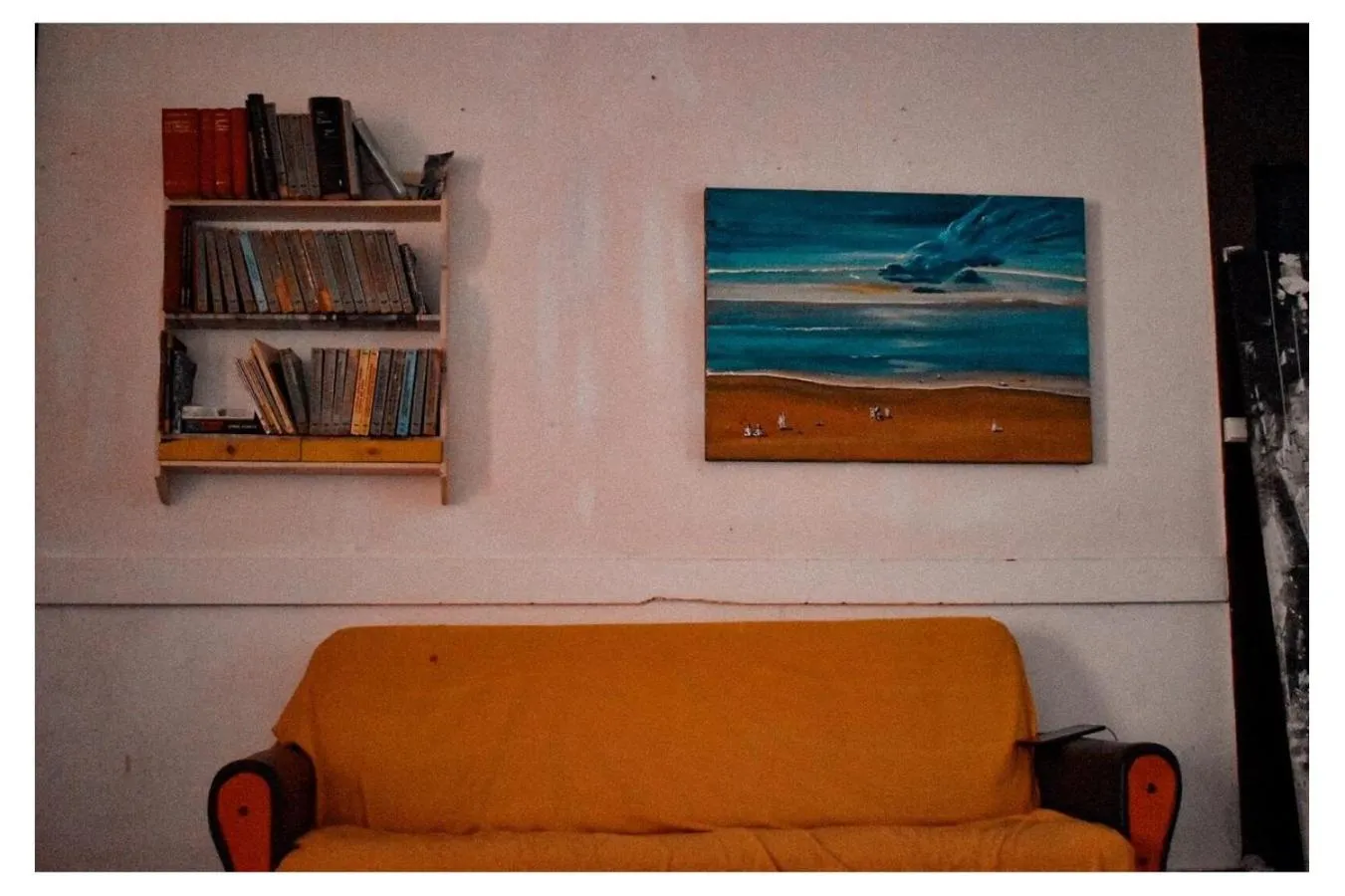 Living room in Family Adams House Hostel