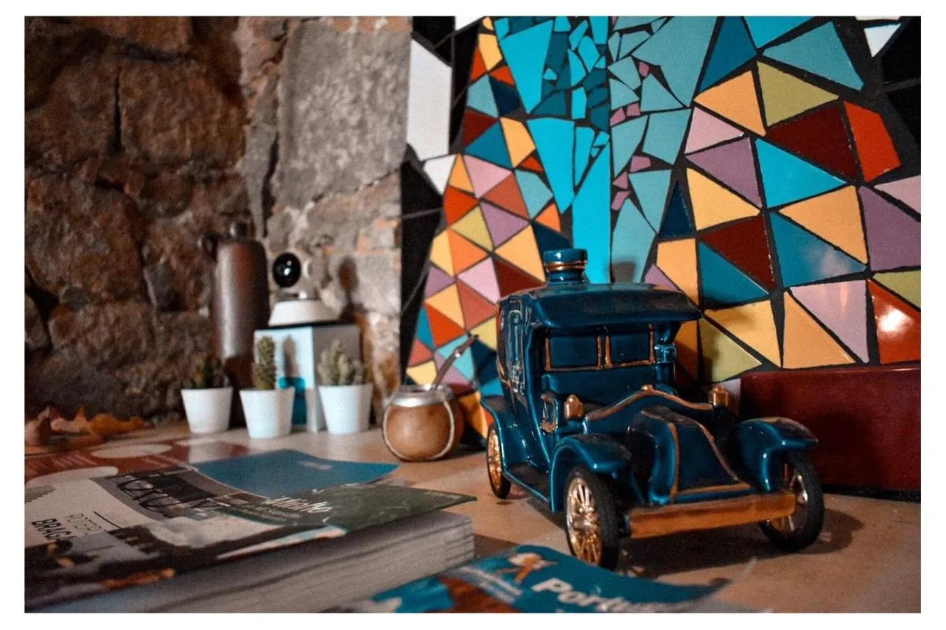 Decorative detail in Family Adams House Hostel