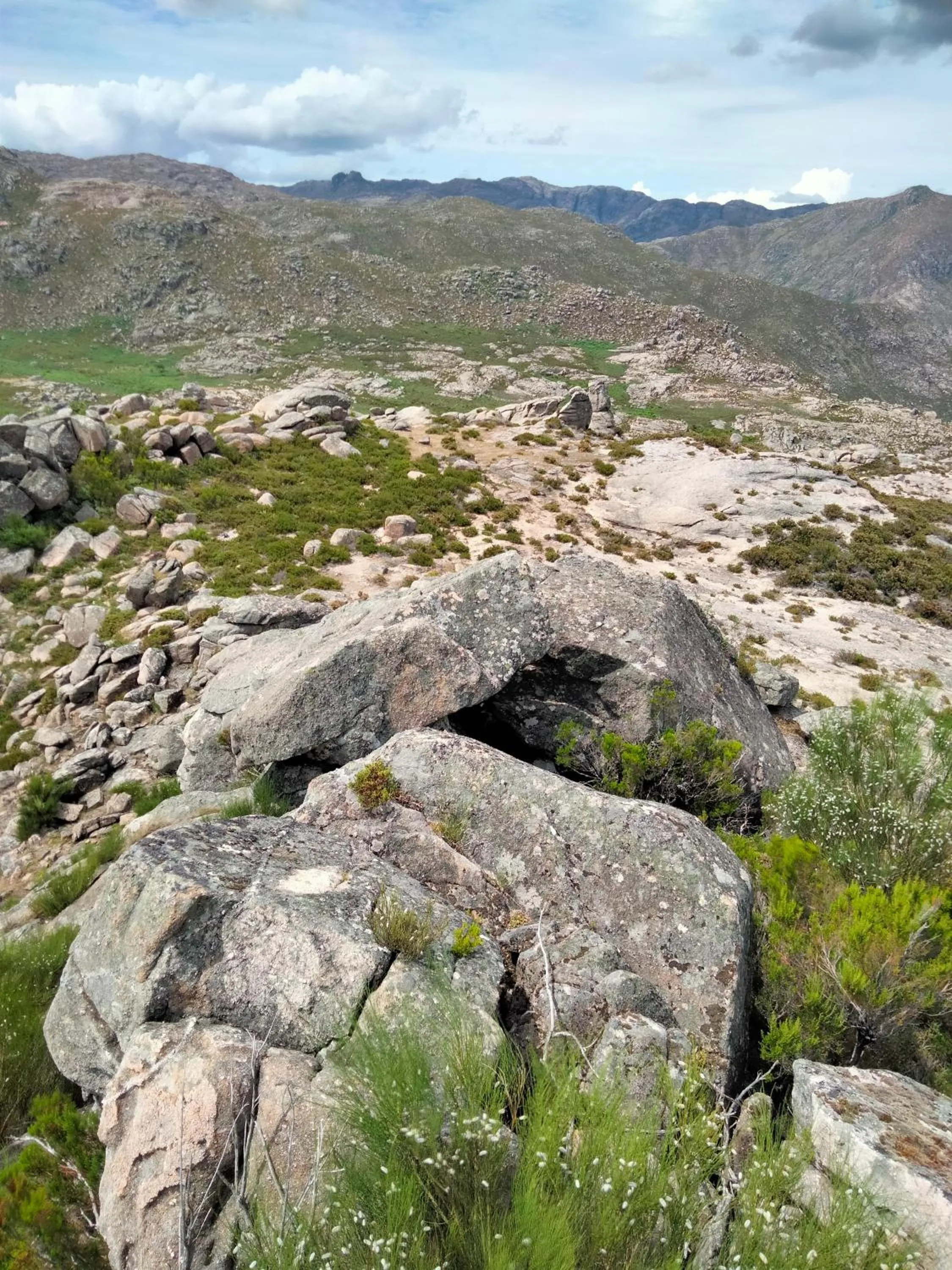 Hiking in Family Adams House Hostel