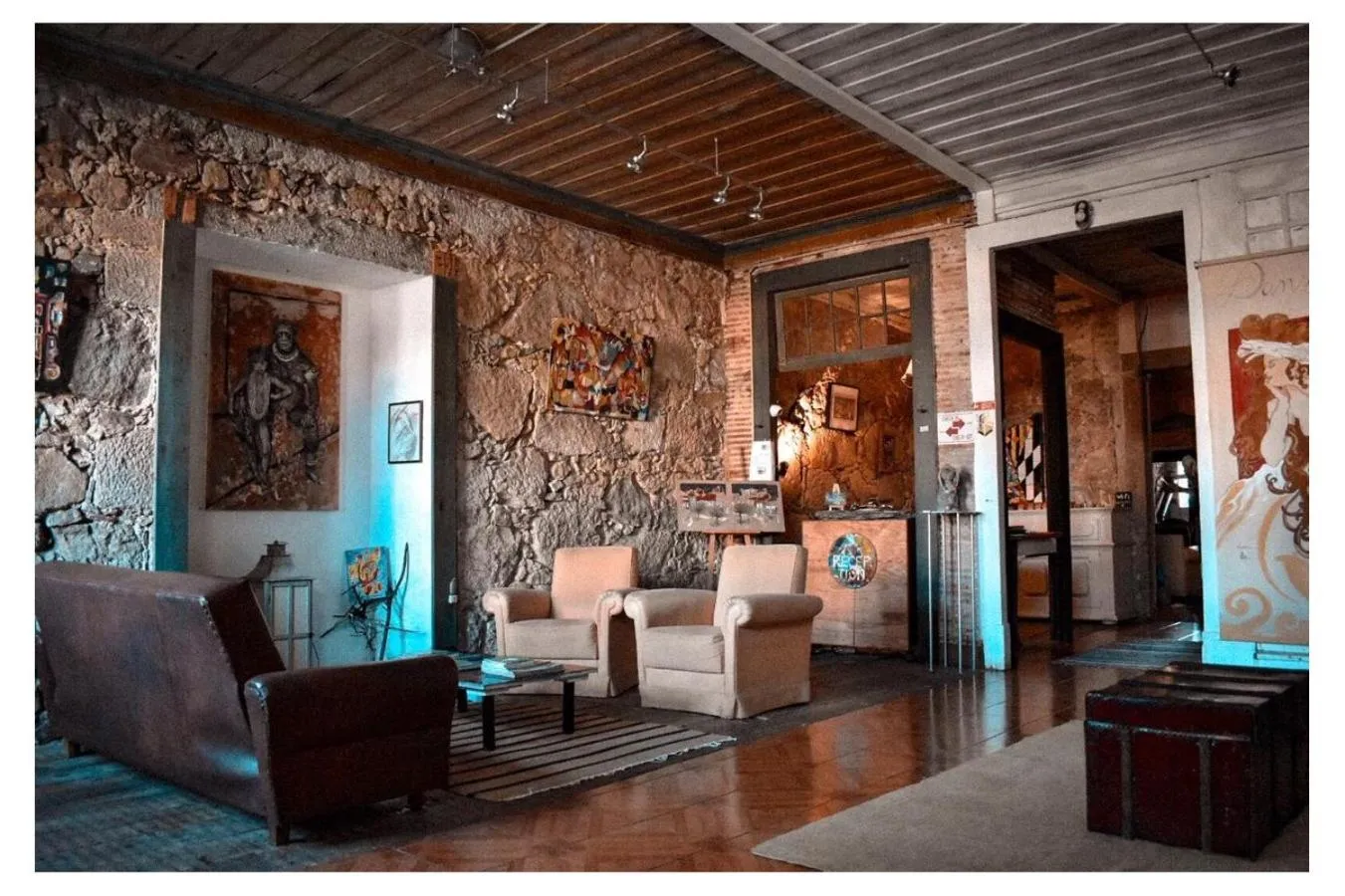 Living room in Family Adams House Hostel