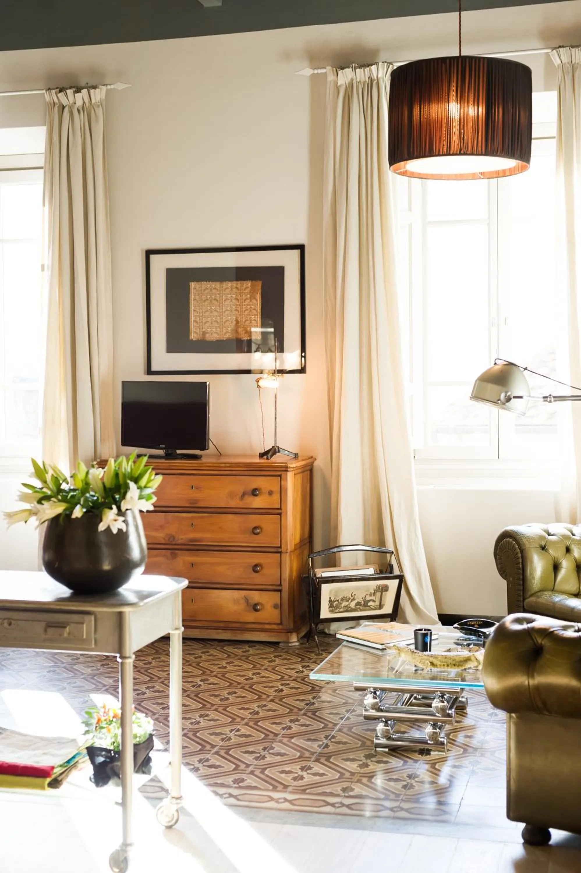 Photo of the whole room in Arnobio Florence Suites