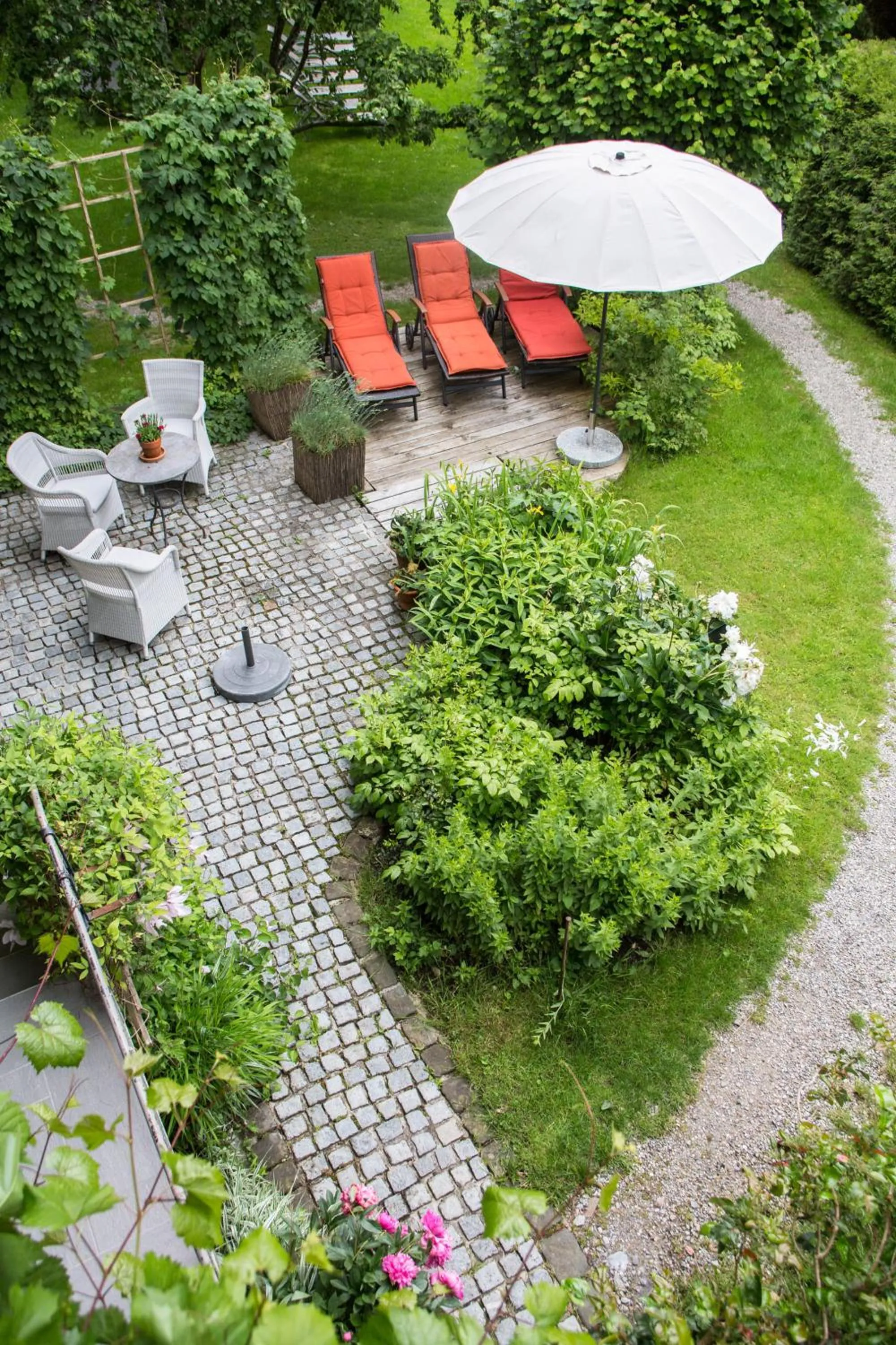 Garden view in Landhaus Alger