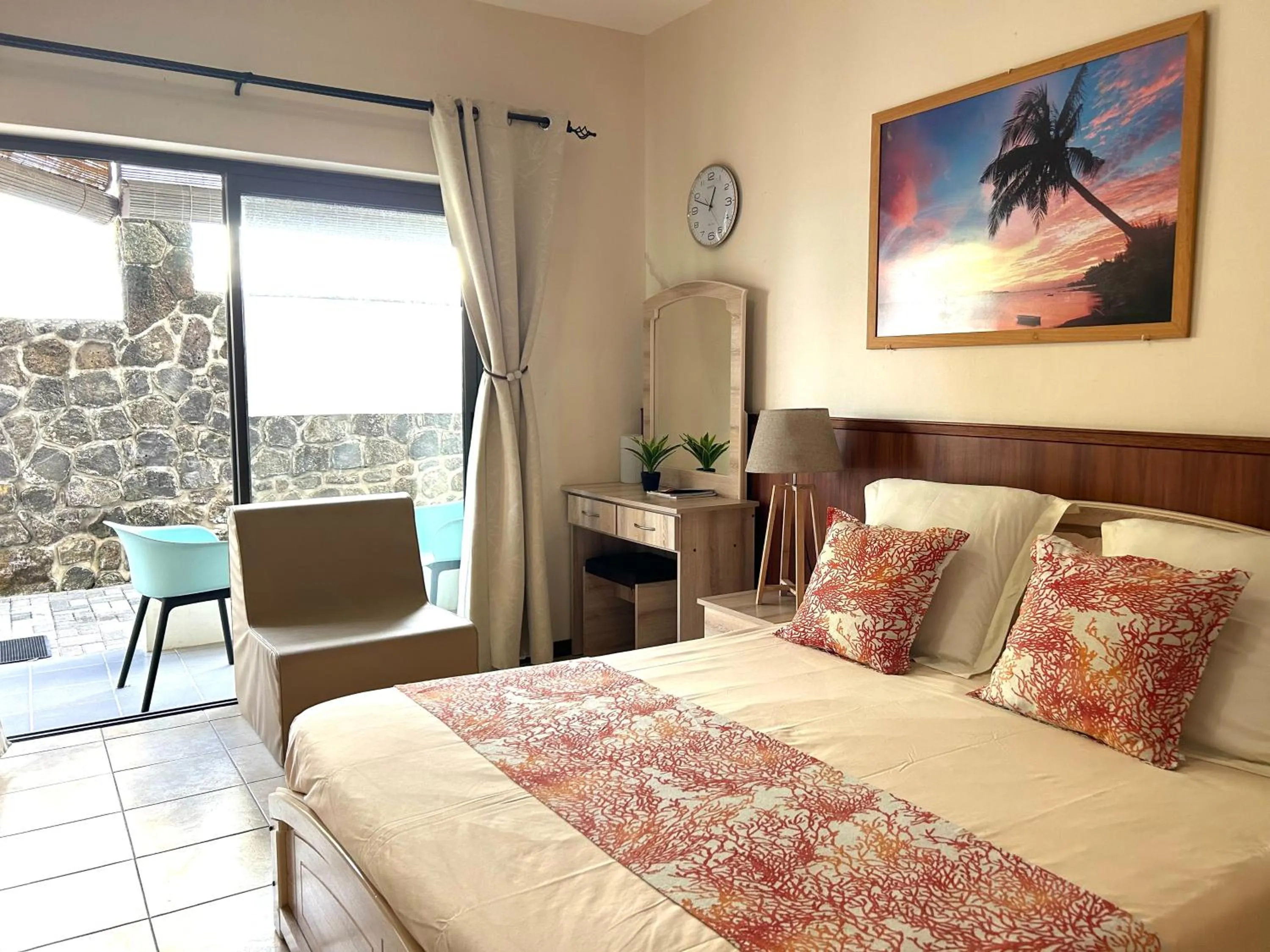 Bed in Blue Beryl Guest House