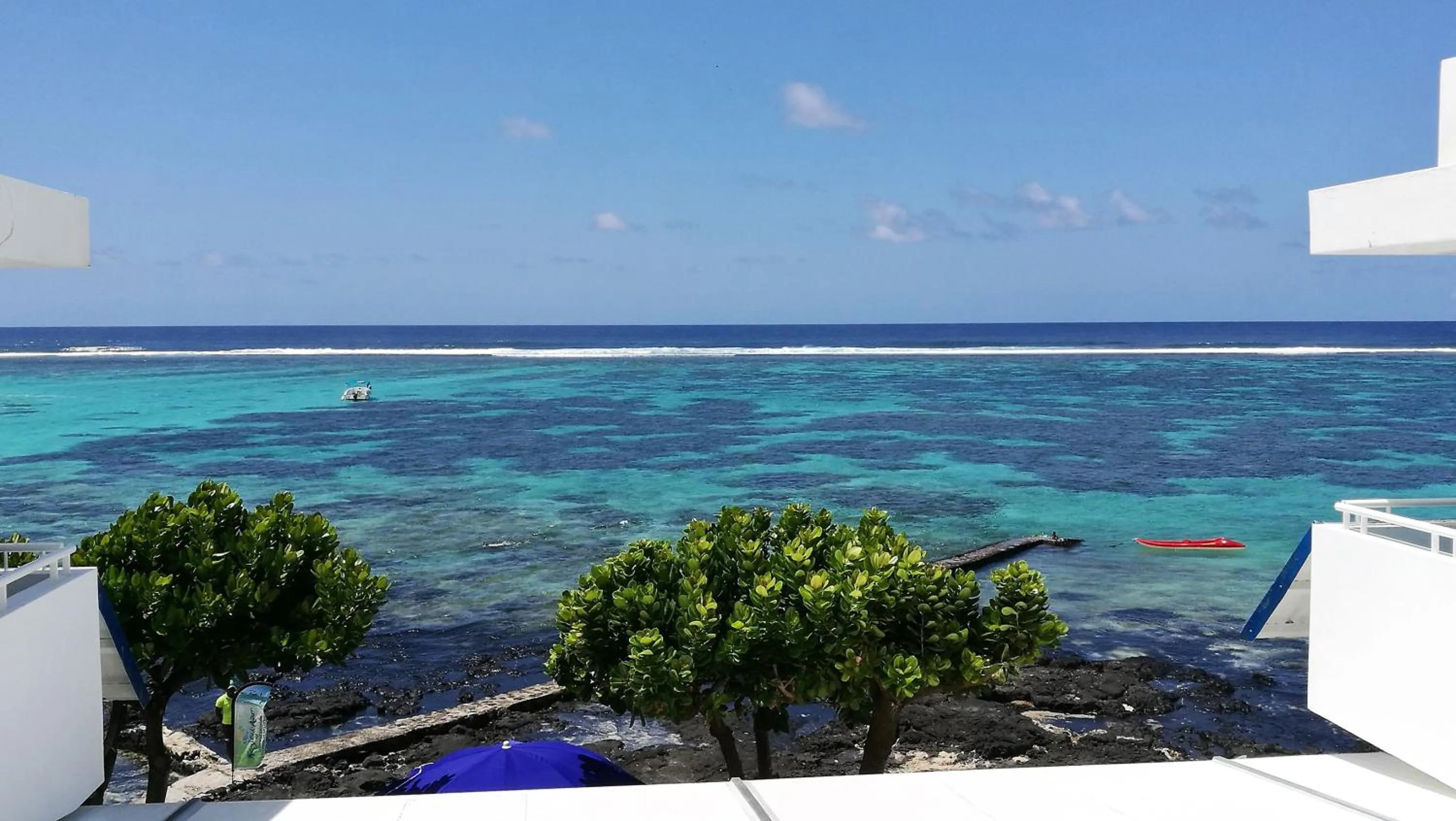 Balcony/Terrace in Blue Beryl Guest House