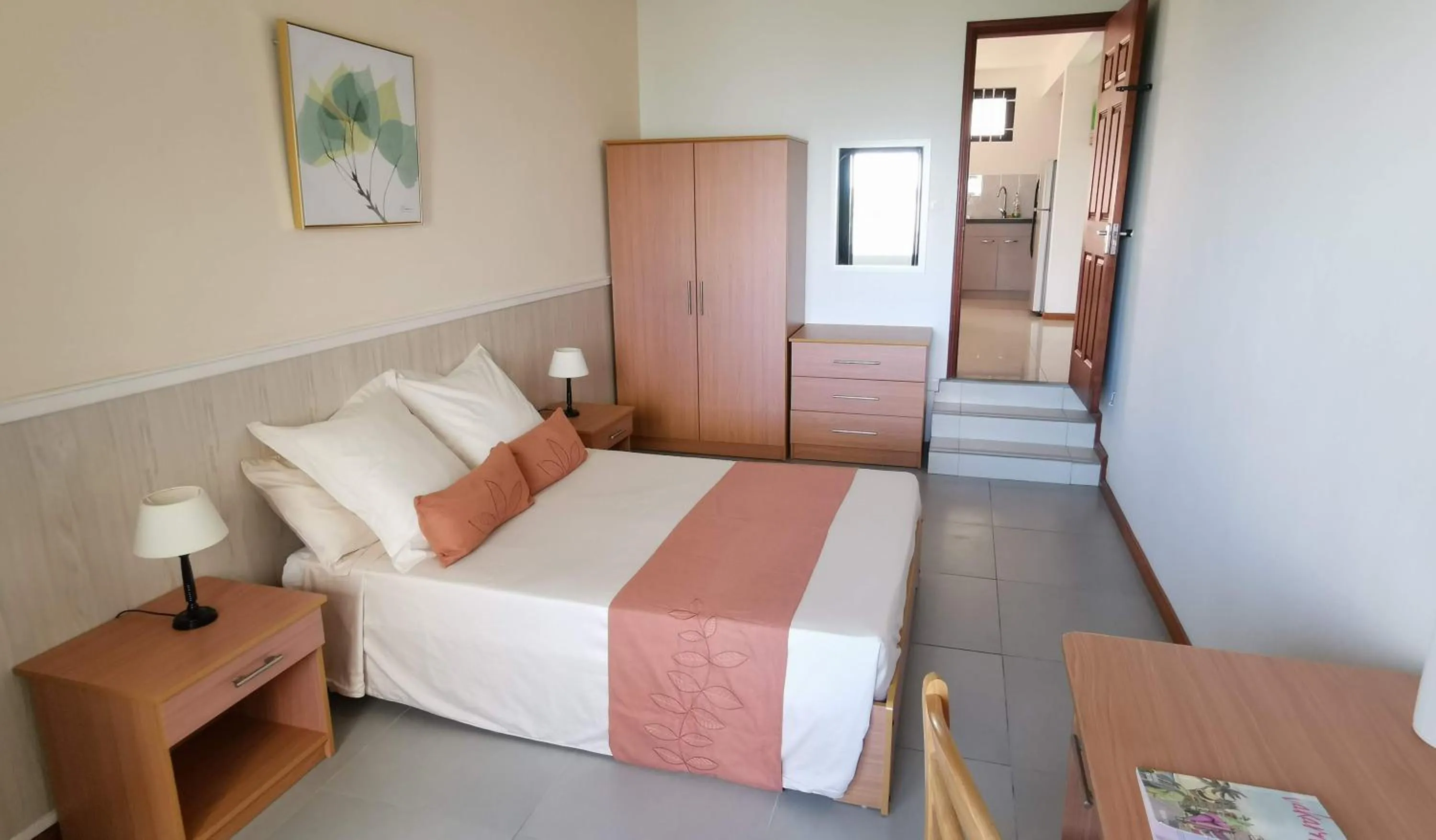 Bedroom, Bed in Blue Beryl Guest House