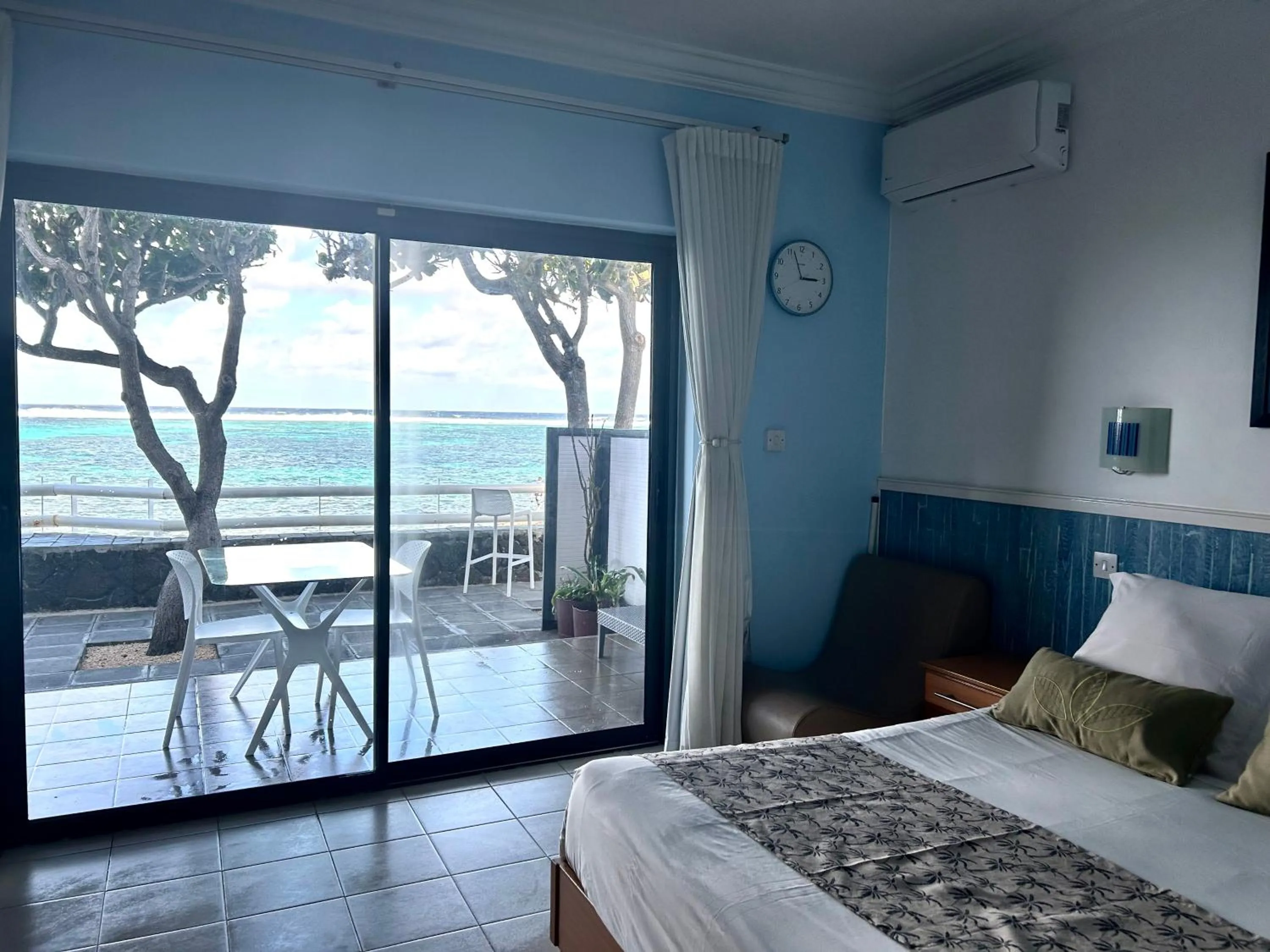 Bedroom, Bed in Blue Beryl Guest House