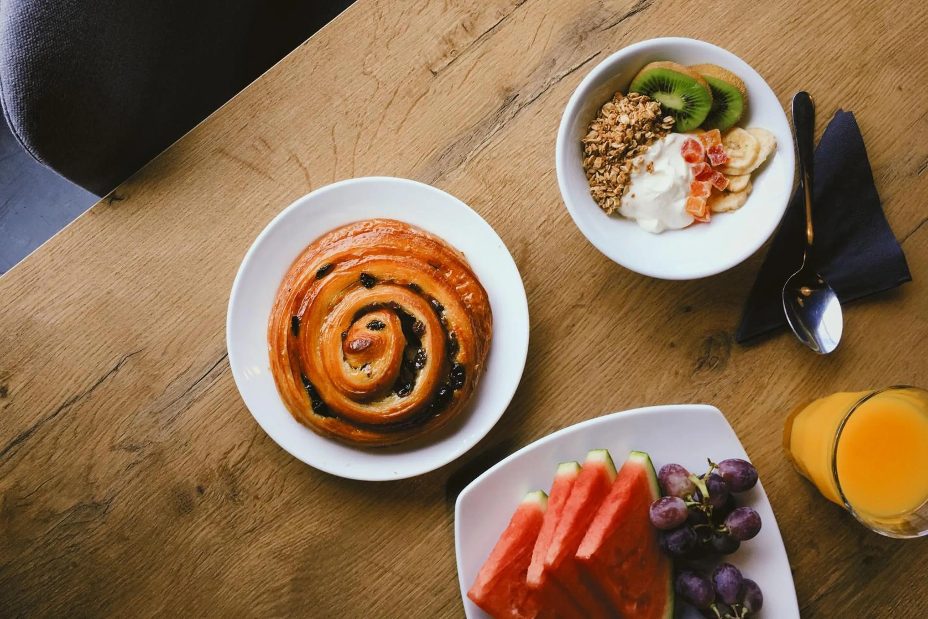 Food and drinks in Good Hotel London