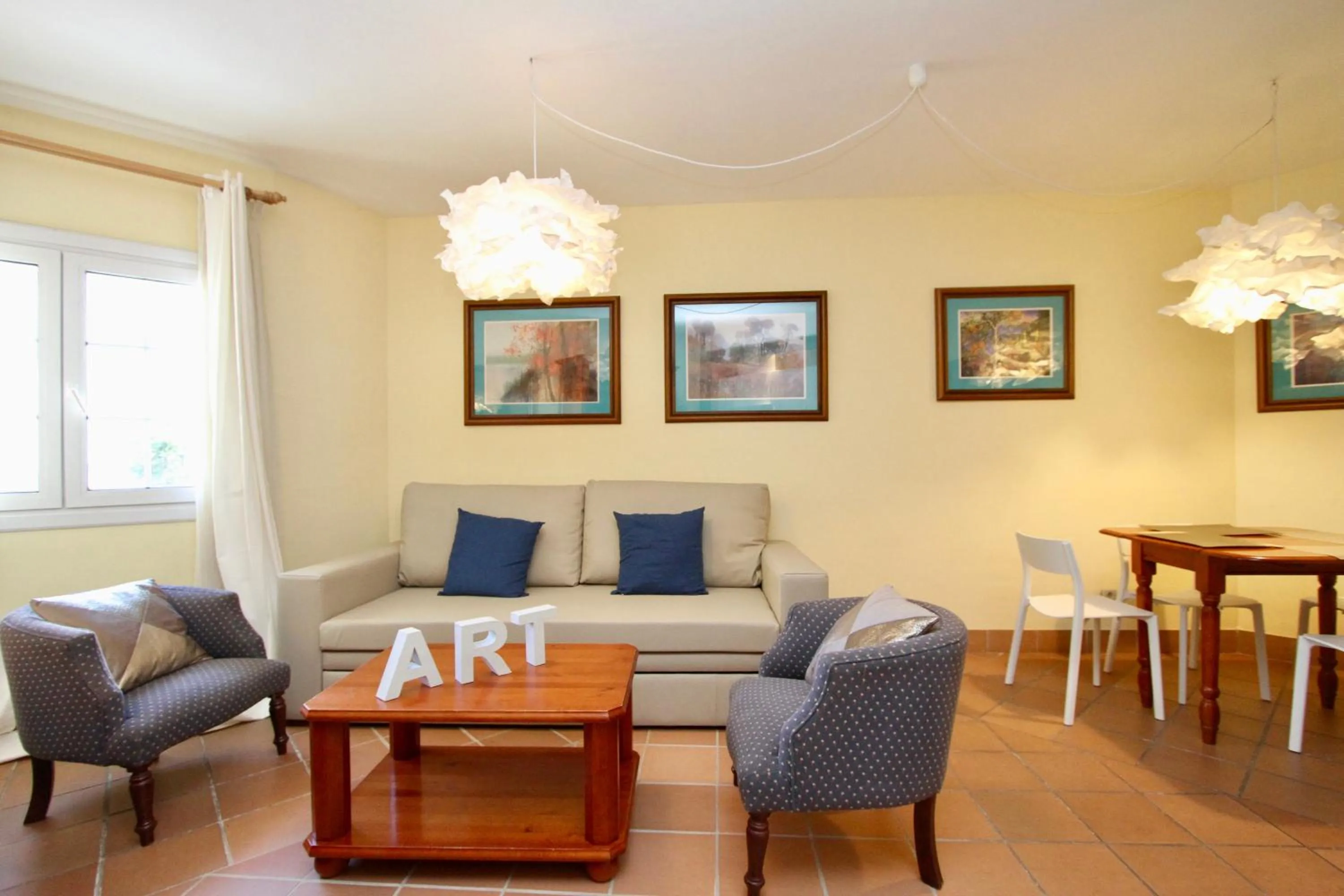 Kitchen or kitchenette in Bed and Snow Art Apartments